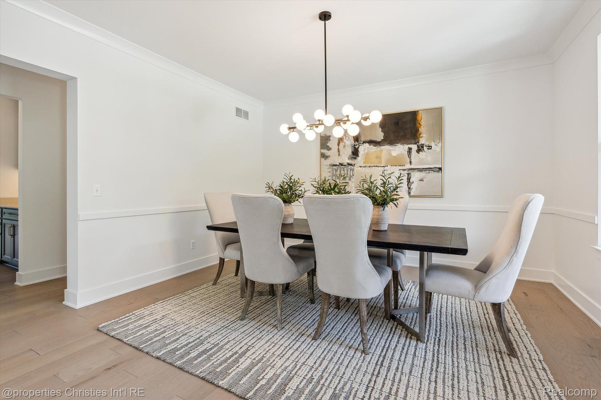 44444 THORNAPPLE Lane