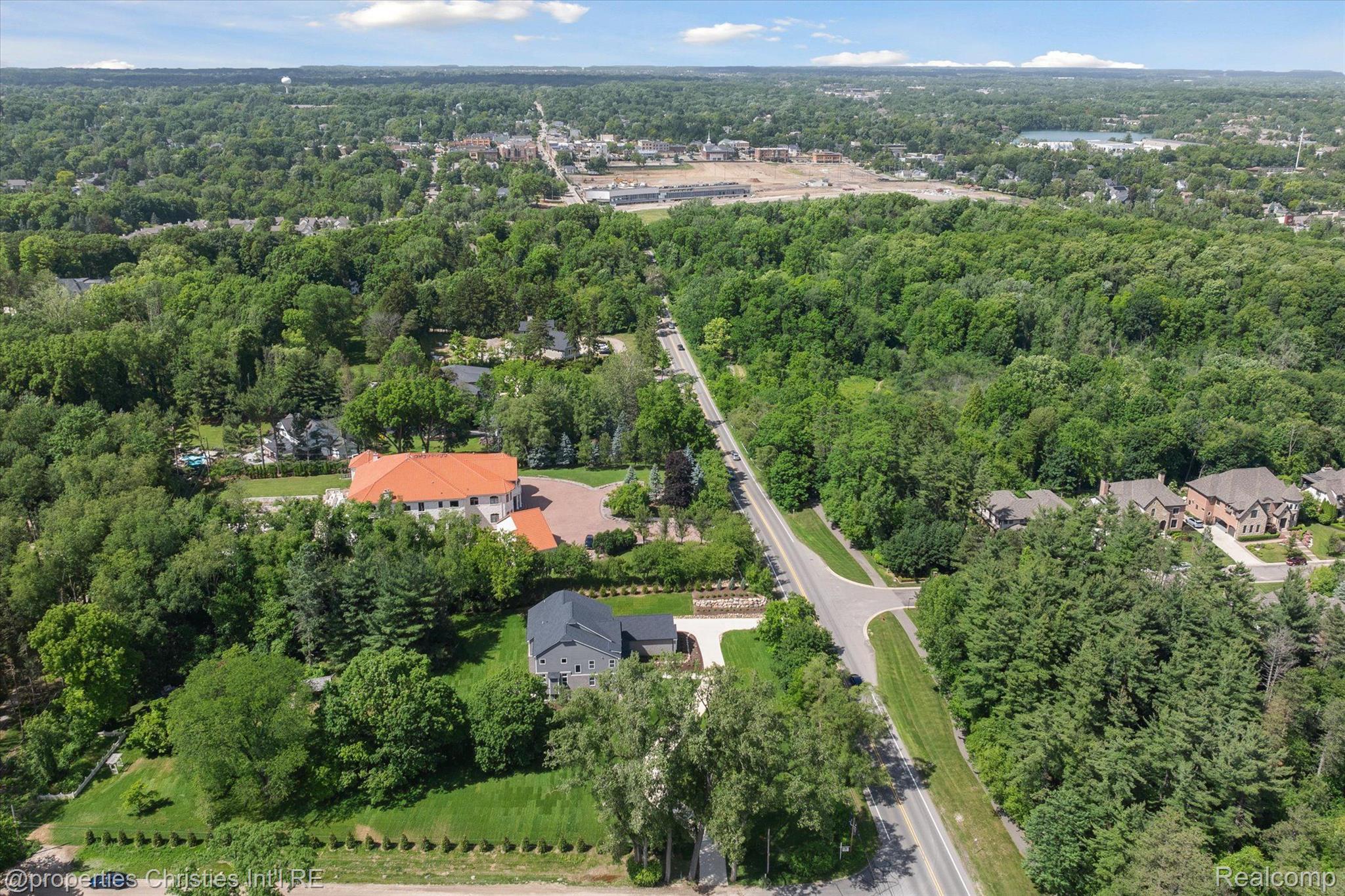 44444 THORNAPPLE Lane