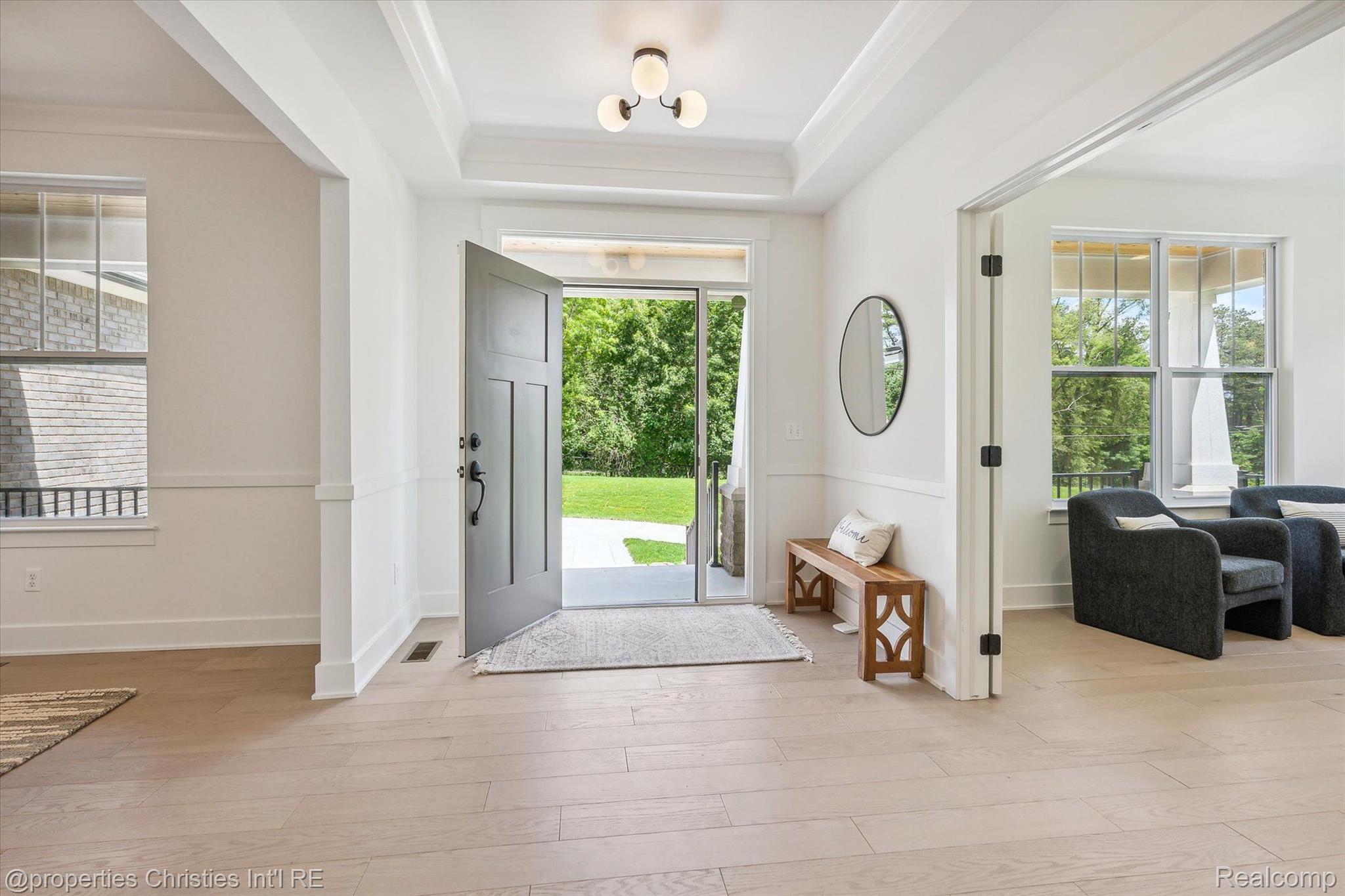 44444 THORNAPPLE Lane