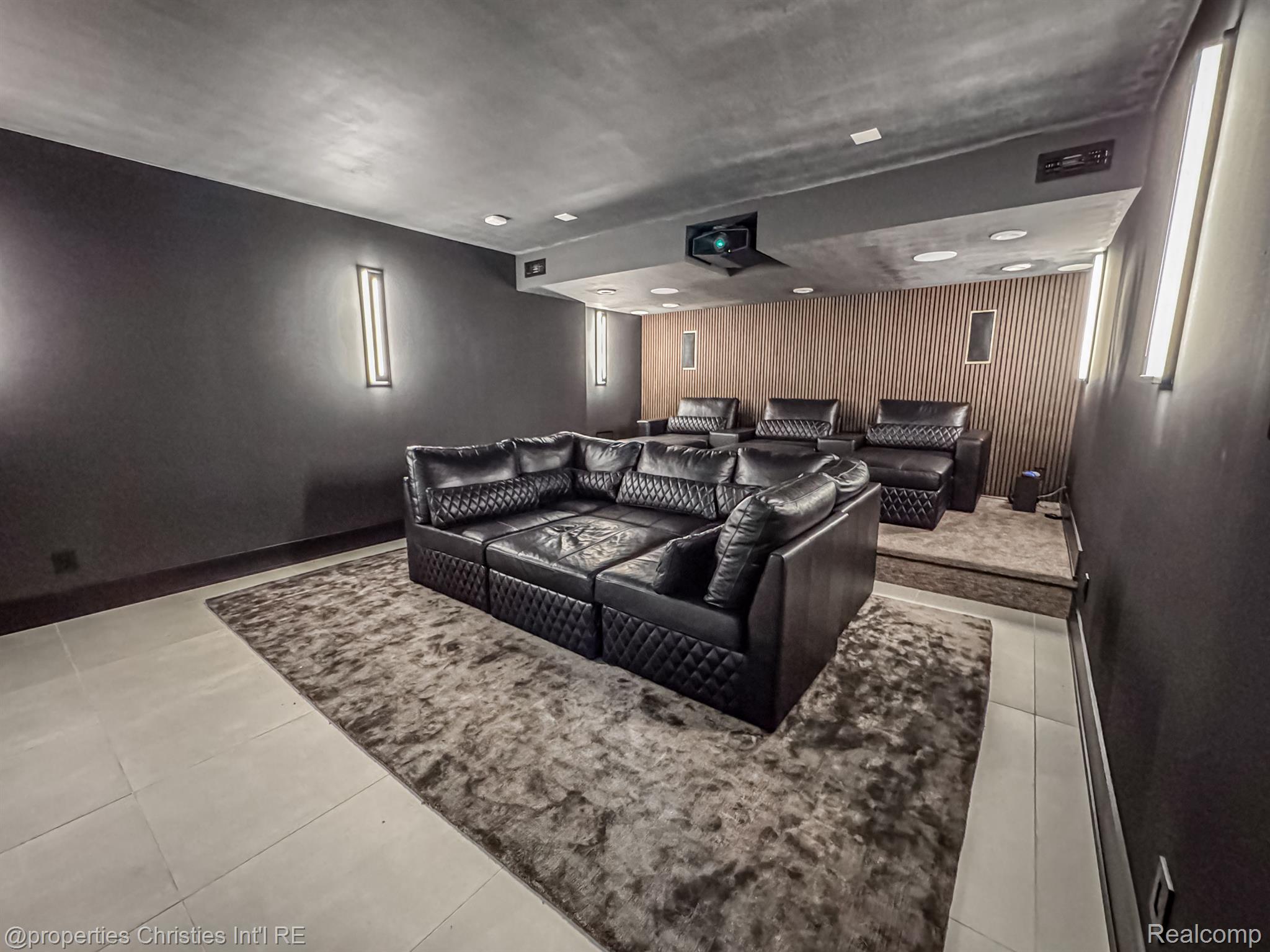 47490 BELLAGIO Drive