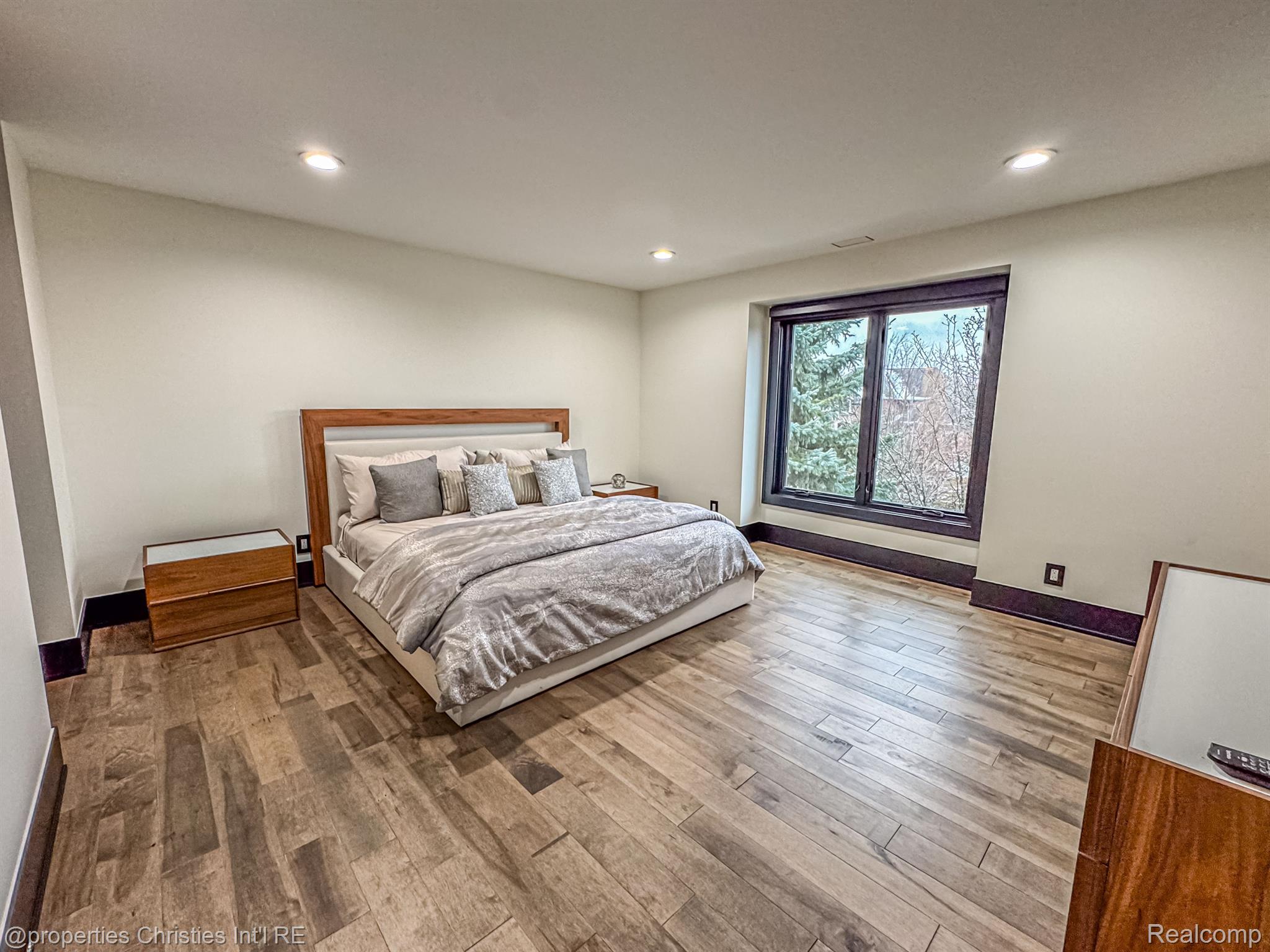 47490 BELLAGIO Drive