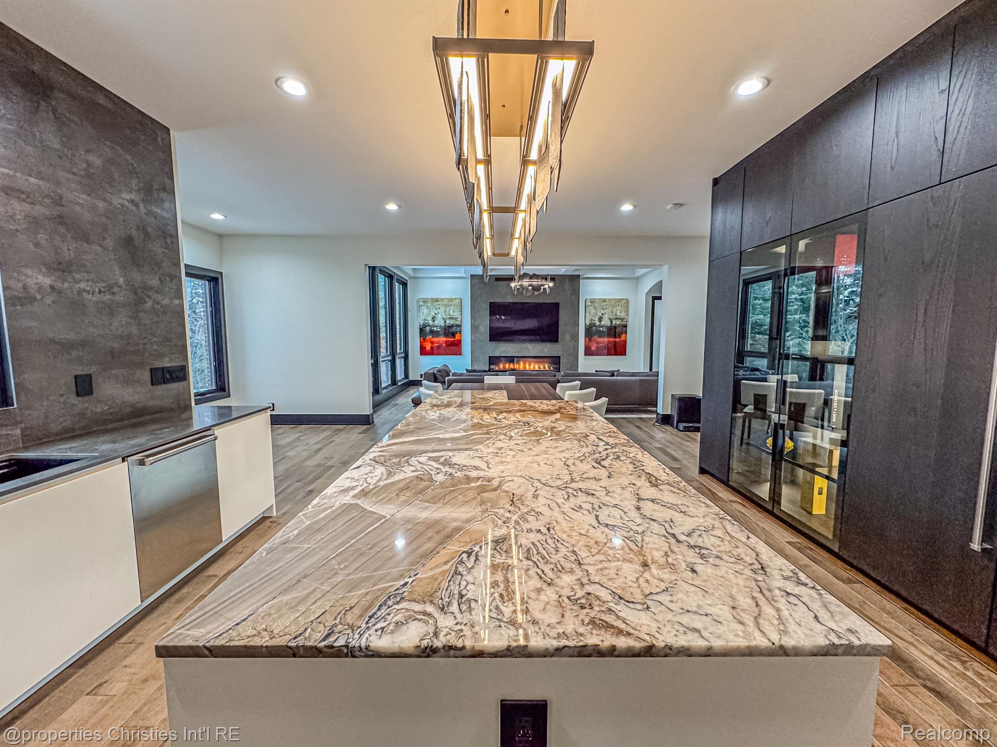 47490 BELLAGIO Drive