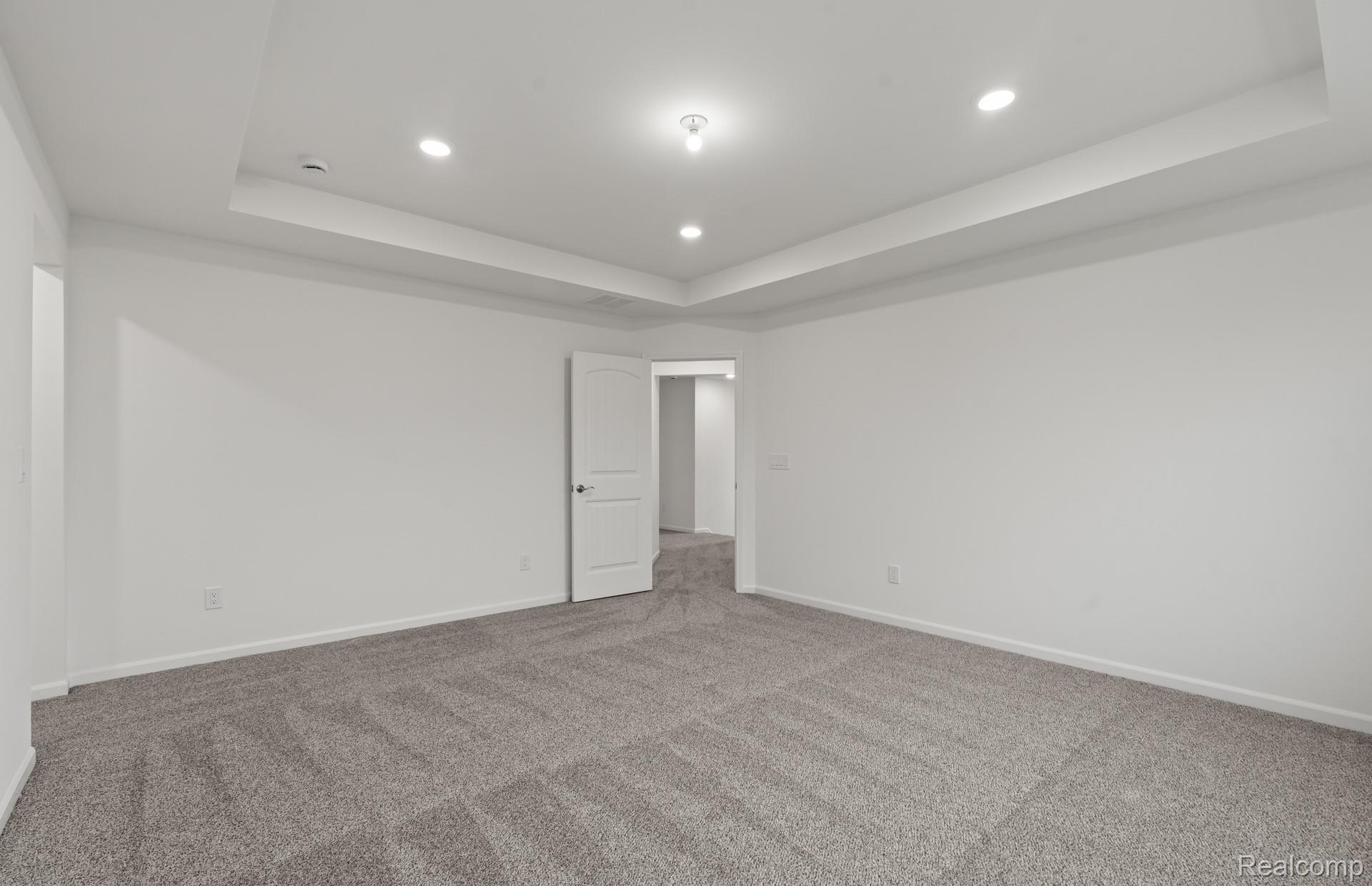 22884 RONWAY Lane