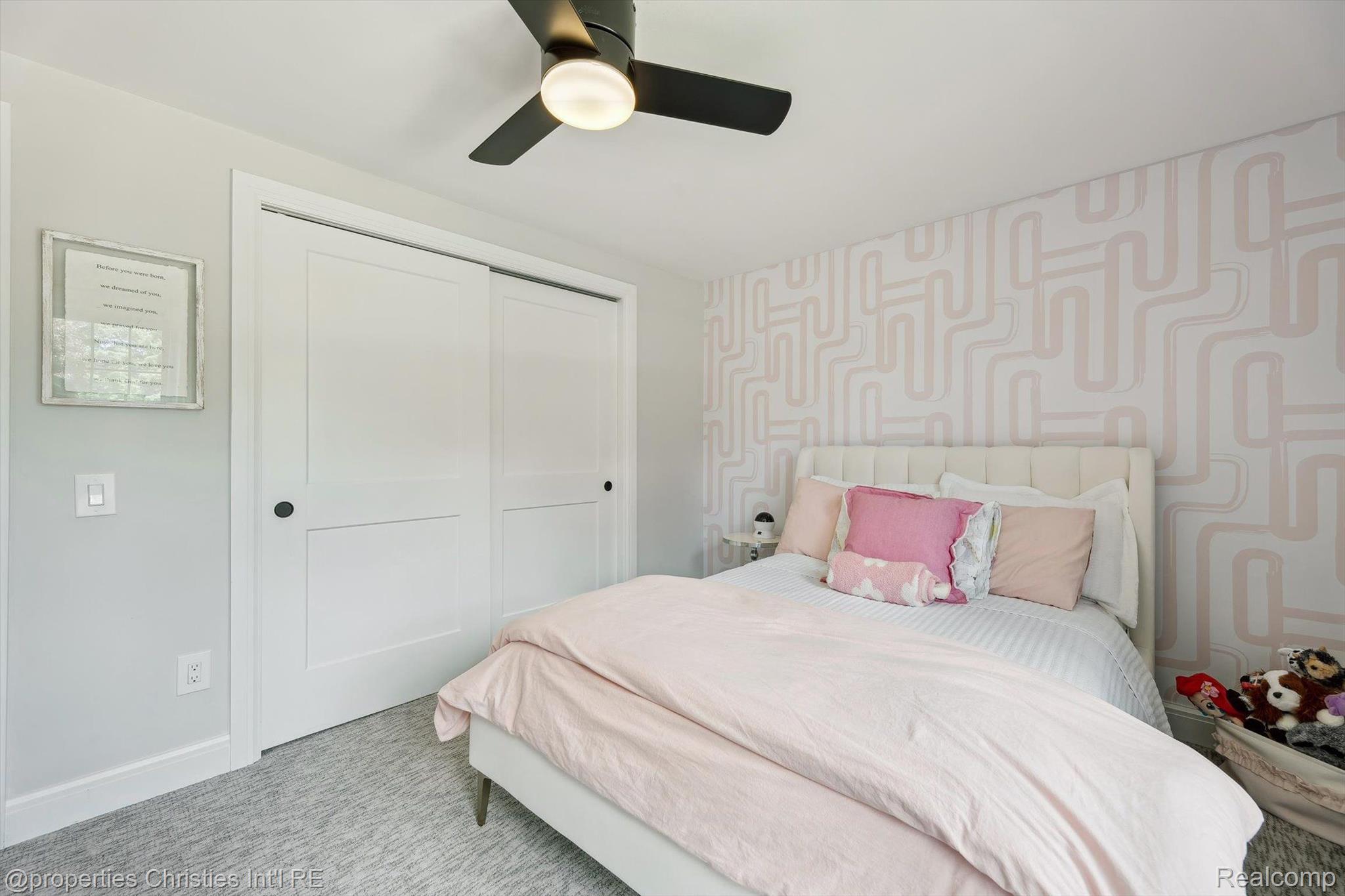 17305 LAUREL Drive