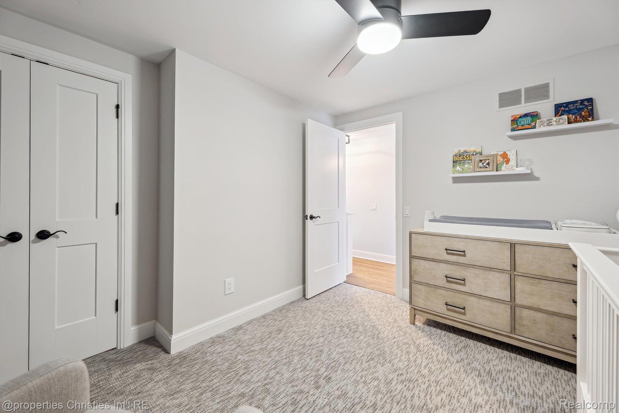 17305 LAUREL Drive