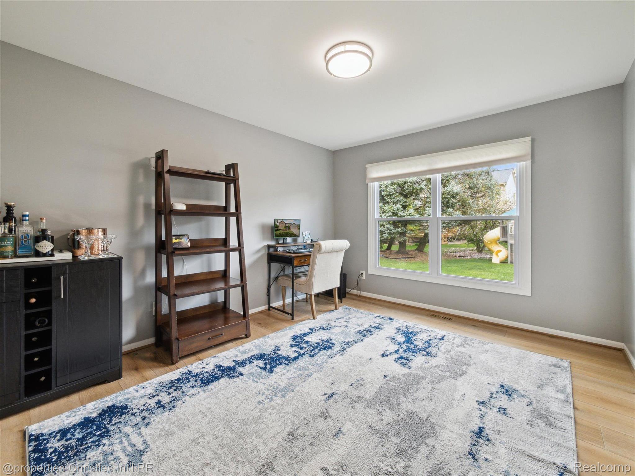 42962 SANDSTONE Drive