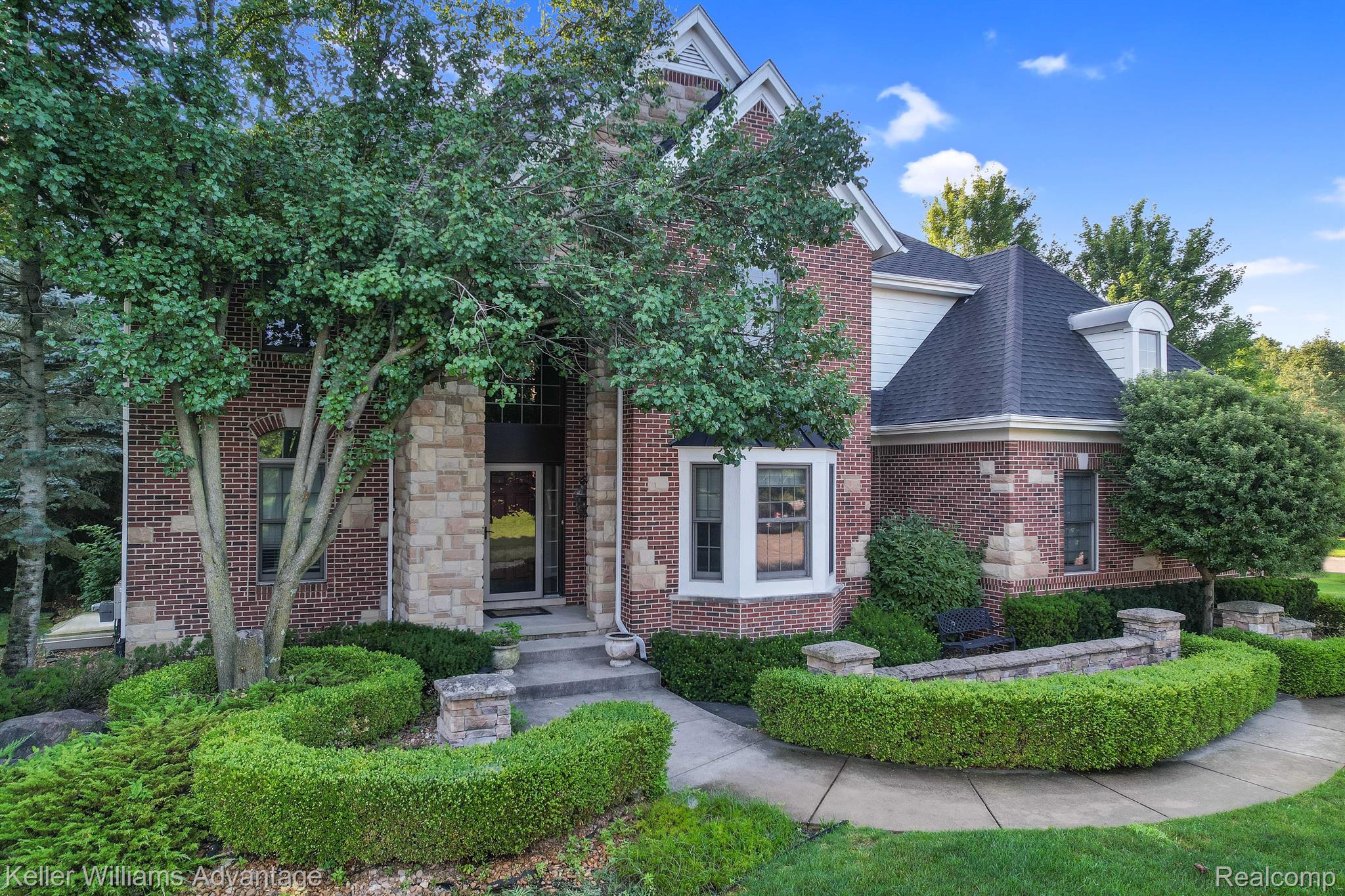 47232 MERION Circle