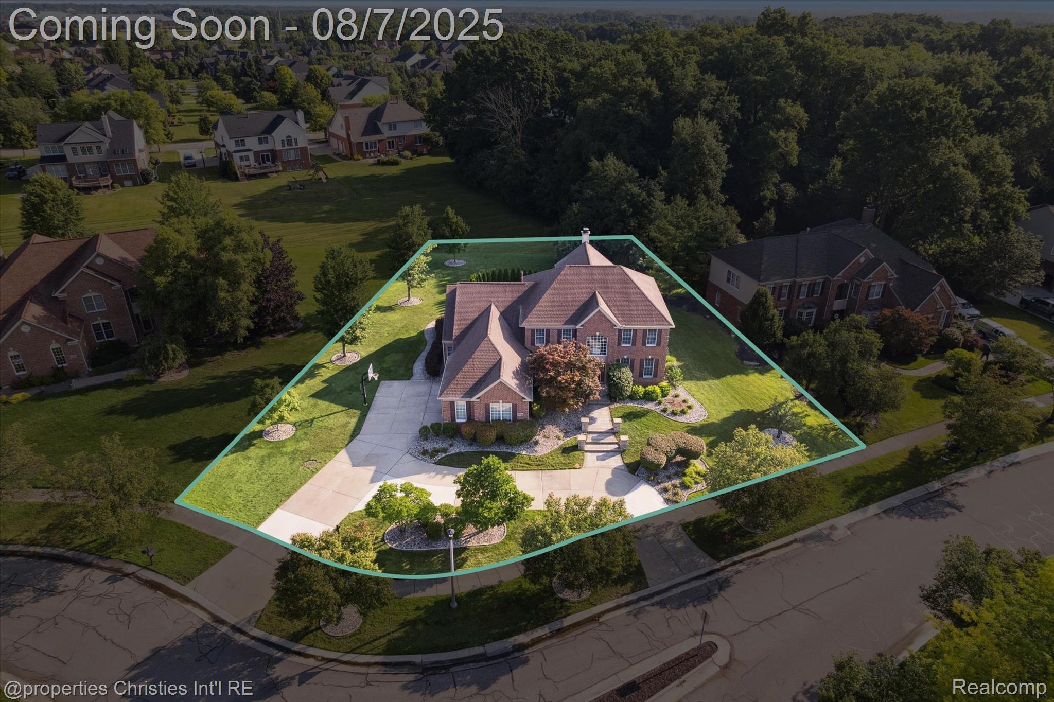 45780 Tournament Drive S