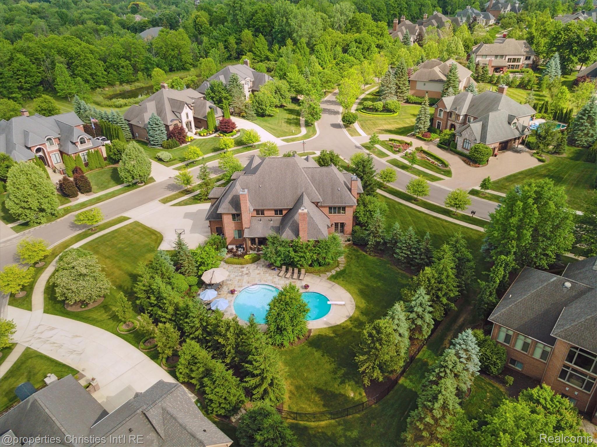 21091 Rosewood Court