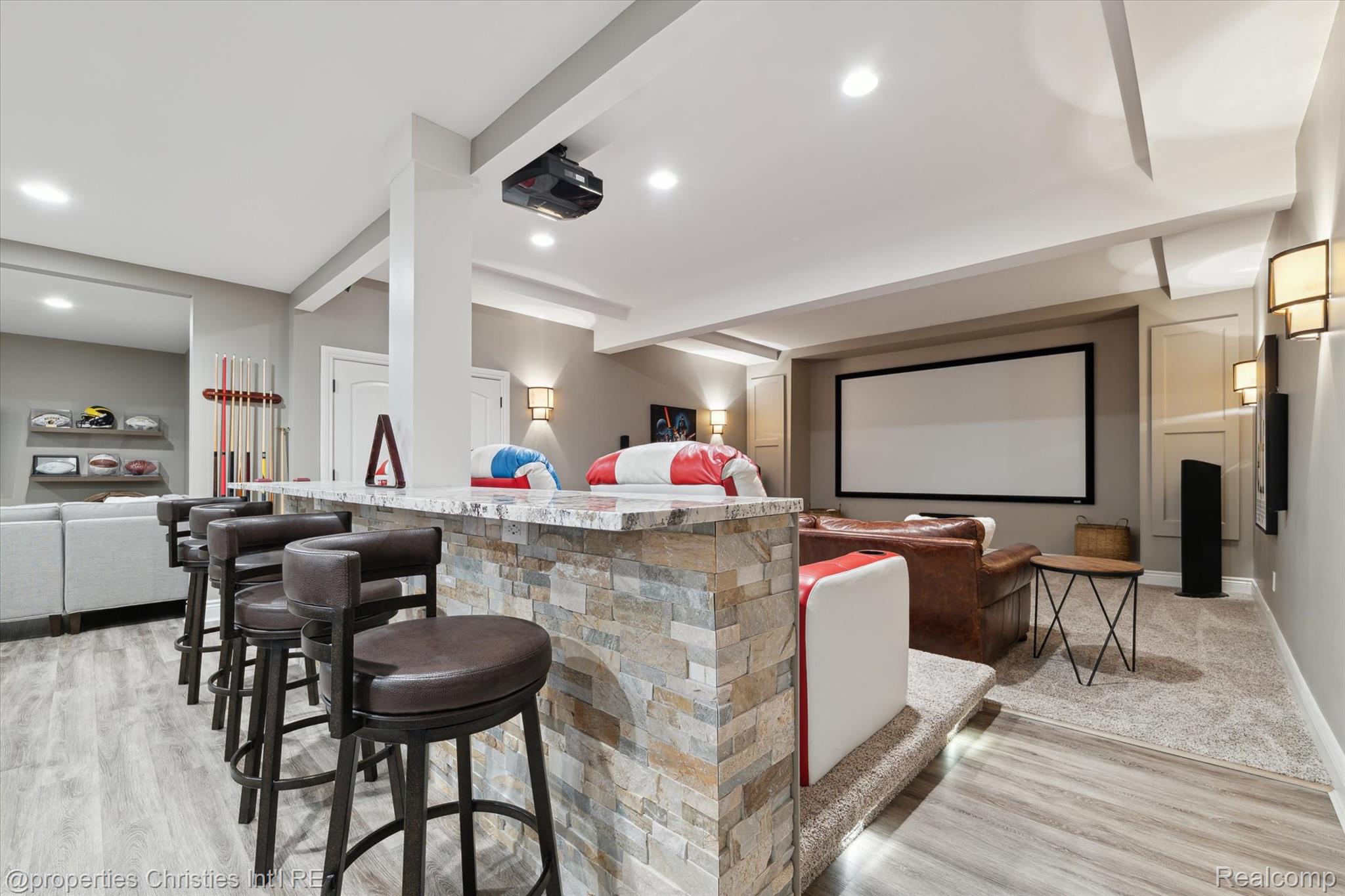 21091 Rosewood Court