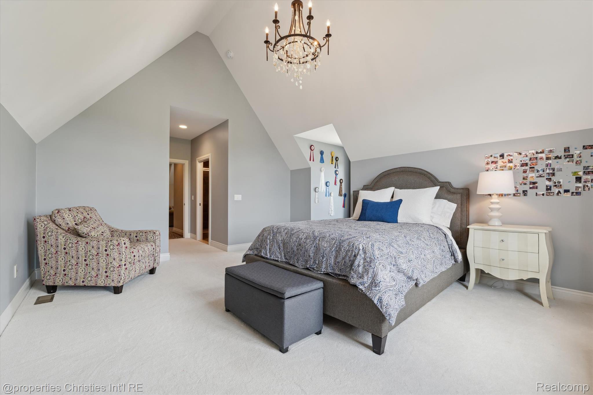 21091 Rosewood Court