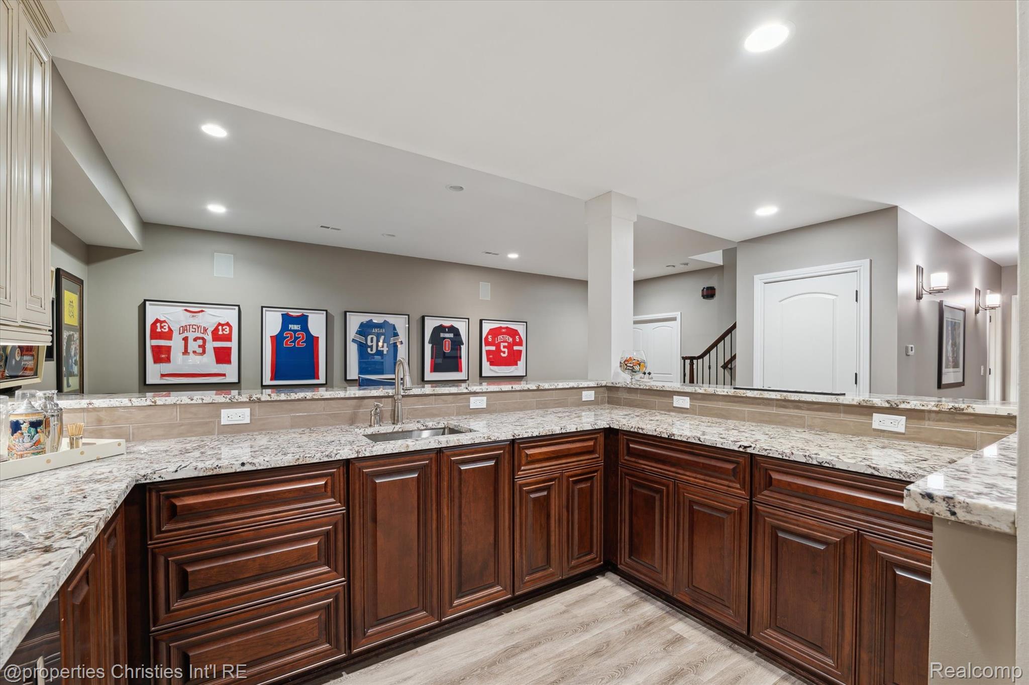 21091 Rosewood Court