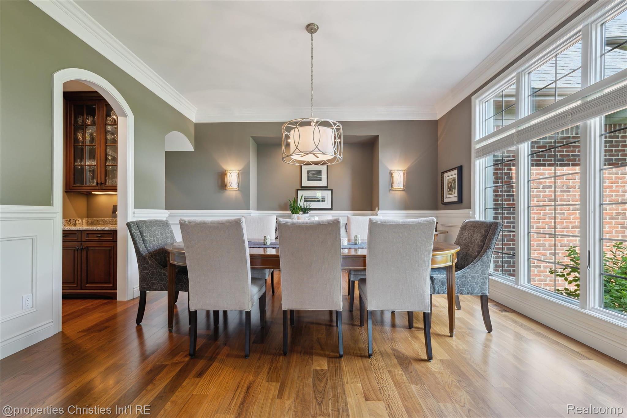 21091 Rosewood Court