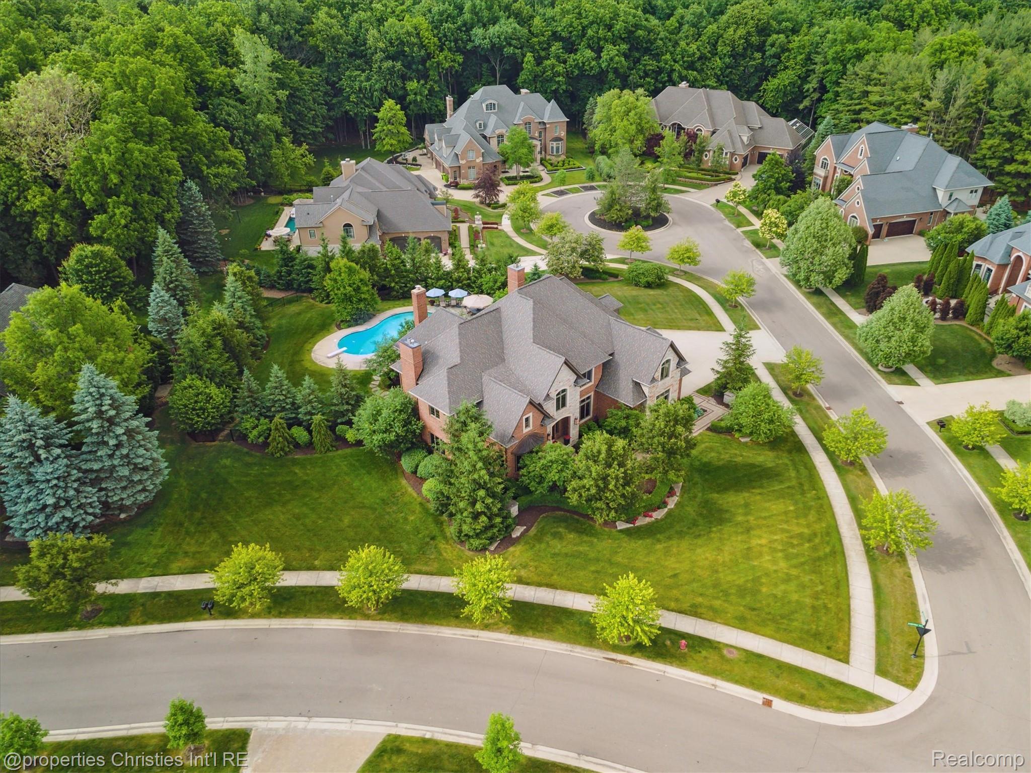 21091 Rosewood Court