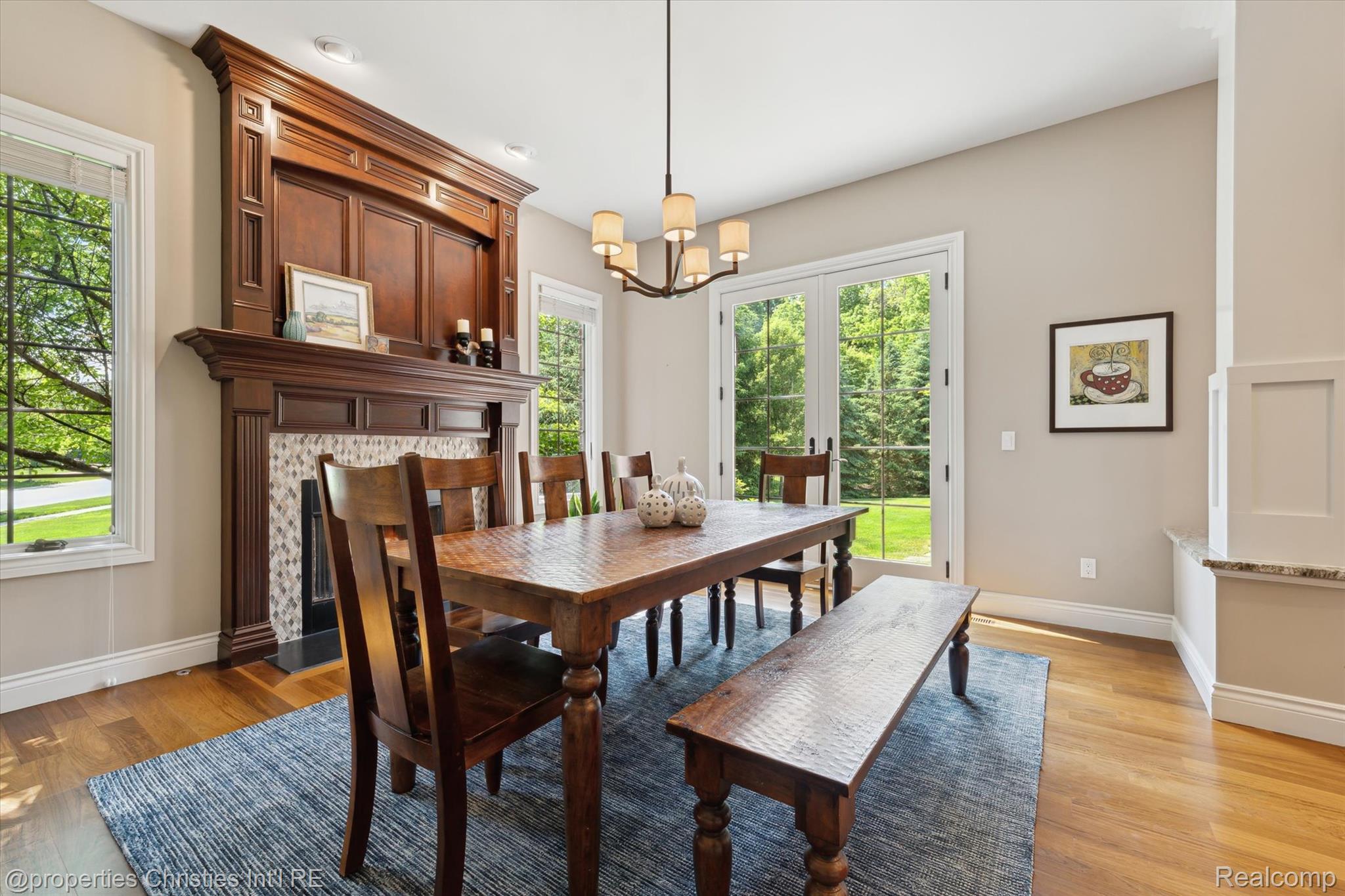 21091 Rosewood Court