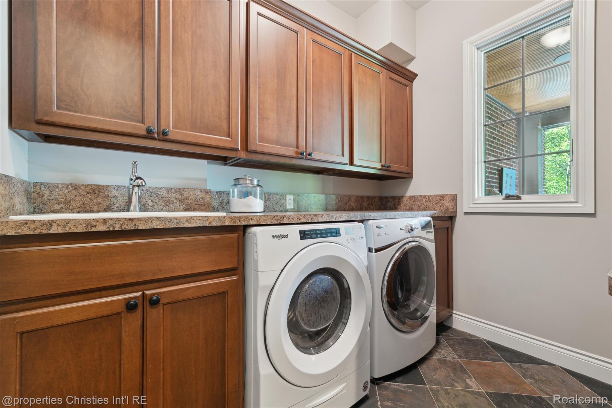 21091 Rosewood Court