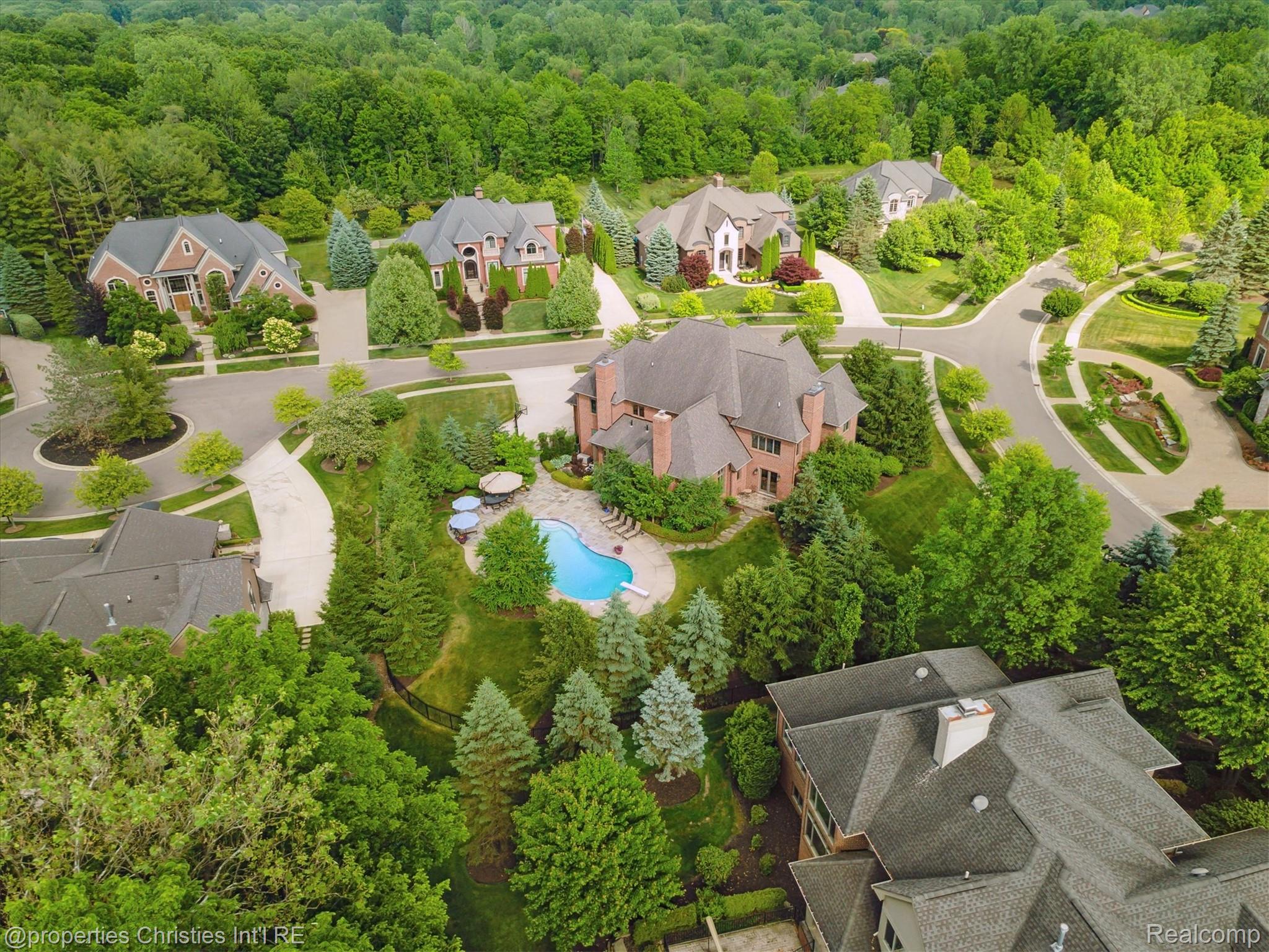 21091 Rosewood Court