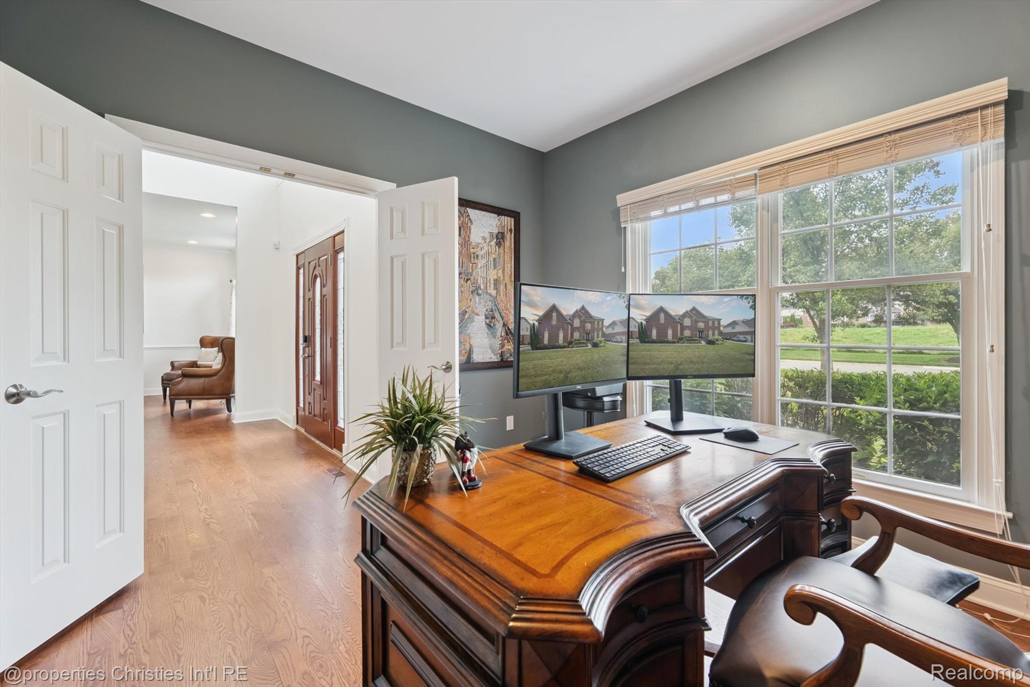 15908 CRYSTAL DOWNS E