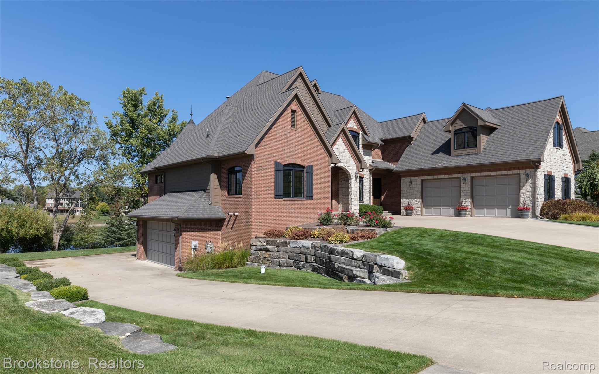 4628 COASTAL PKWY