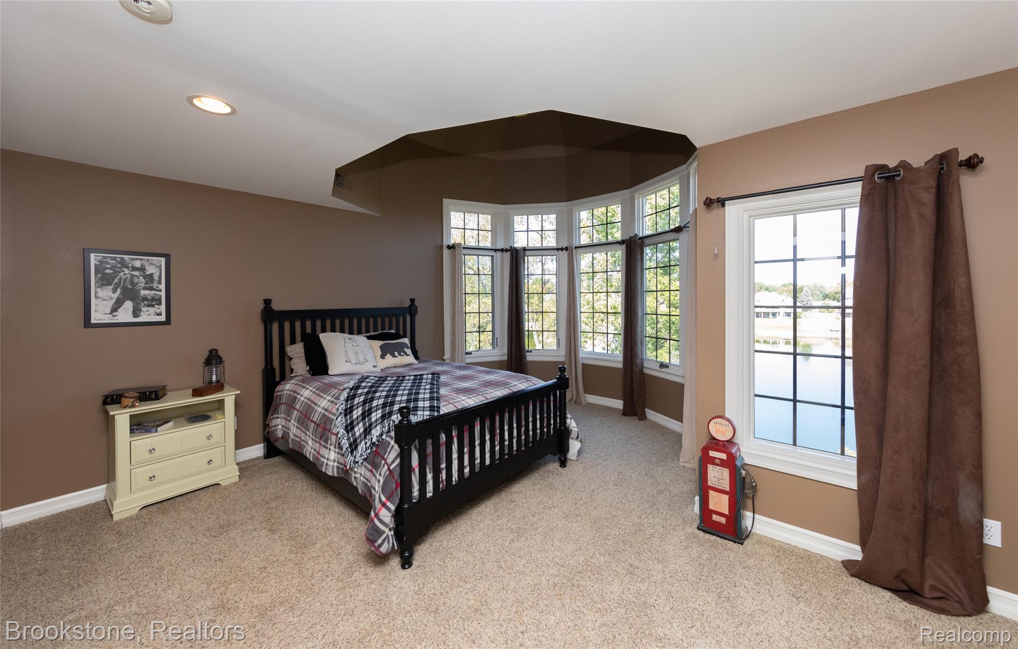 4628 COASTAL PKWY