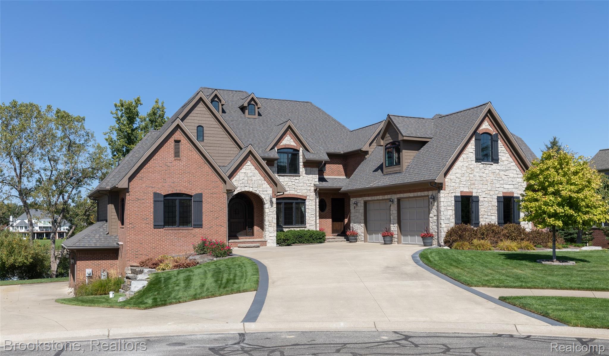 4628 COASTAL PKWY