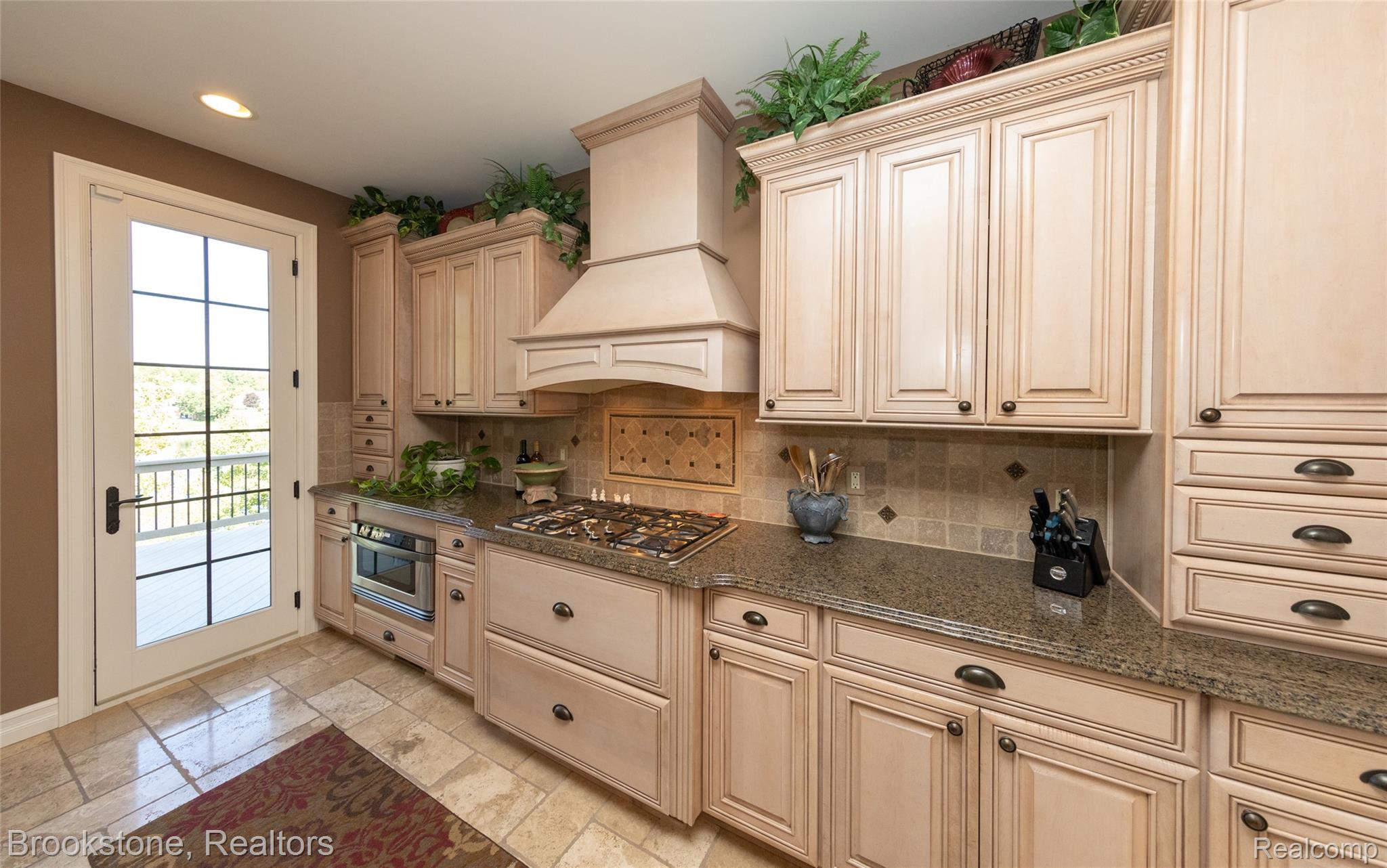 4628 COASTAL PKWY