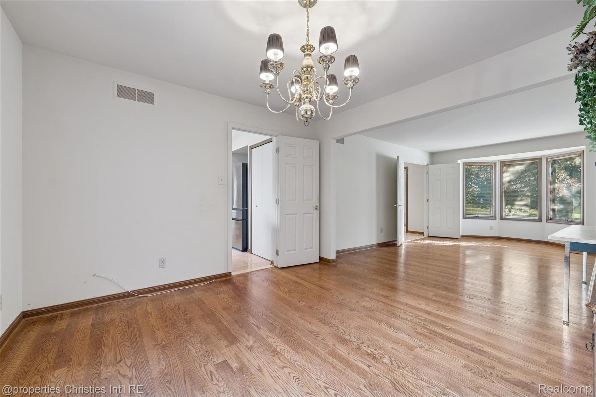 48818 Pebble Lane