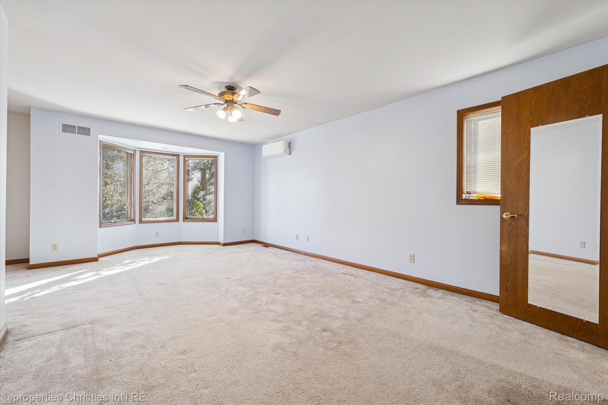48818 Pebble Lane