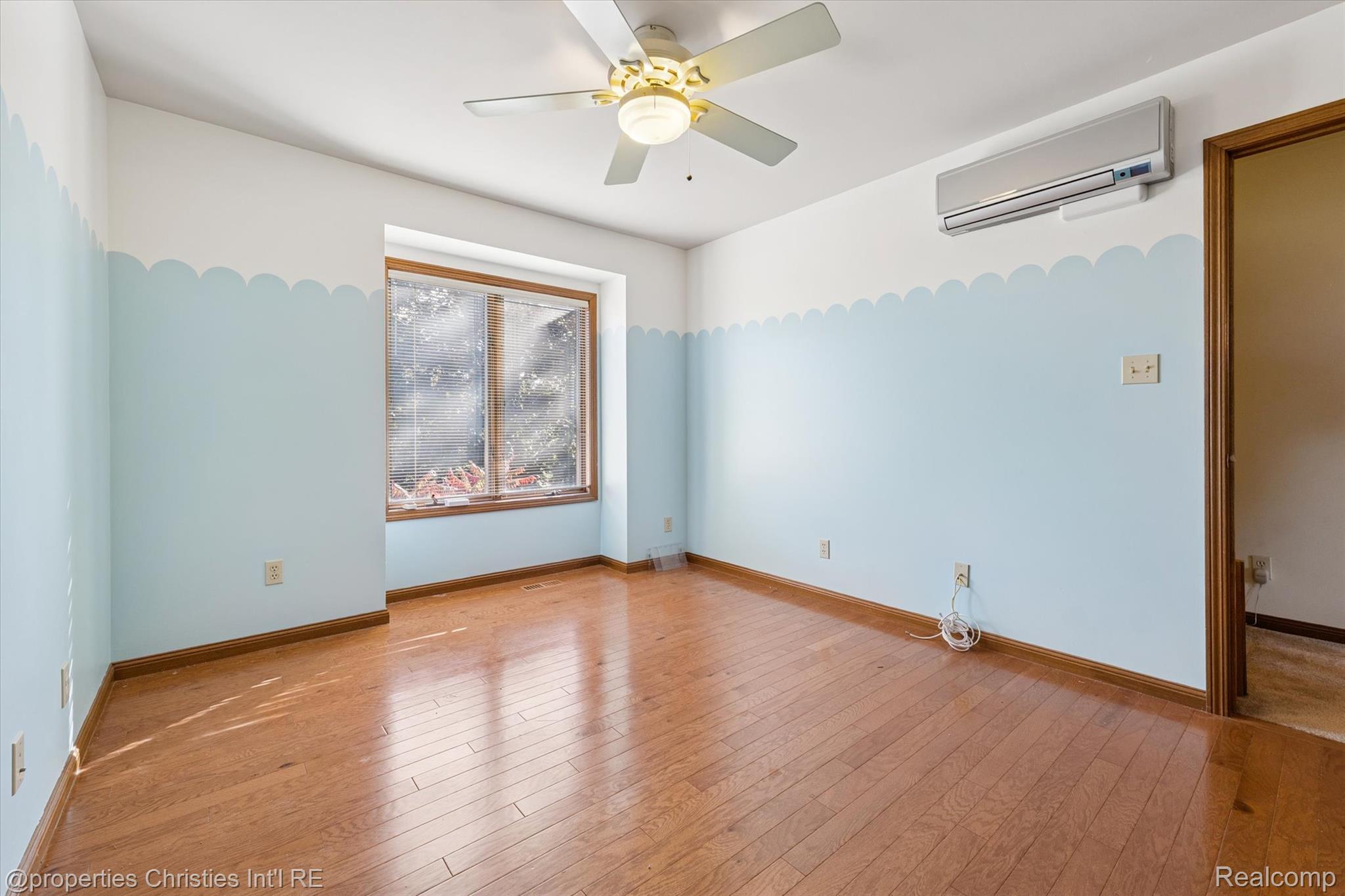 48818 Pebble Lane