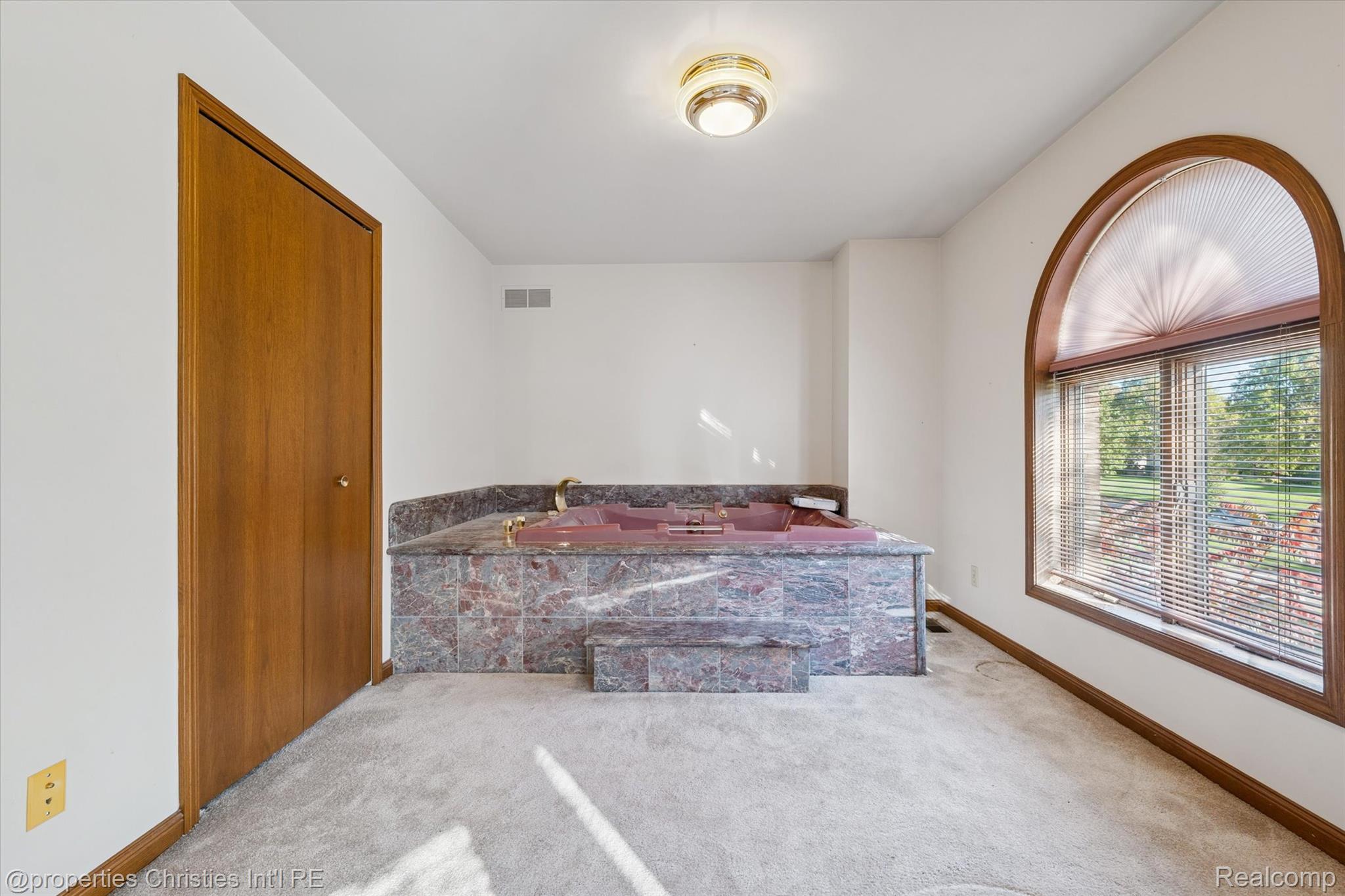 48818 Pebble Lane