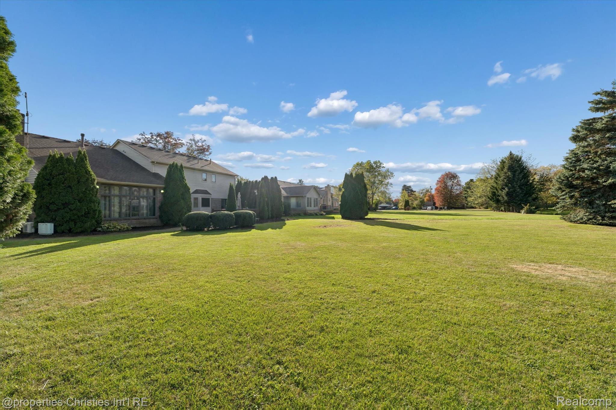 48818 Pebble Lane