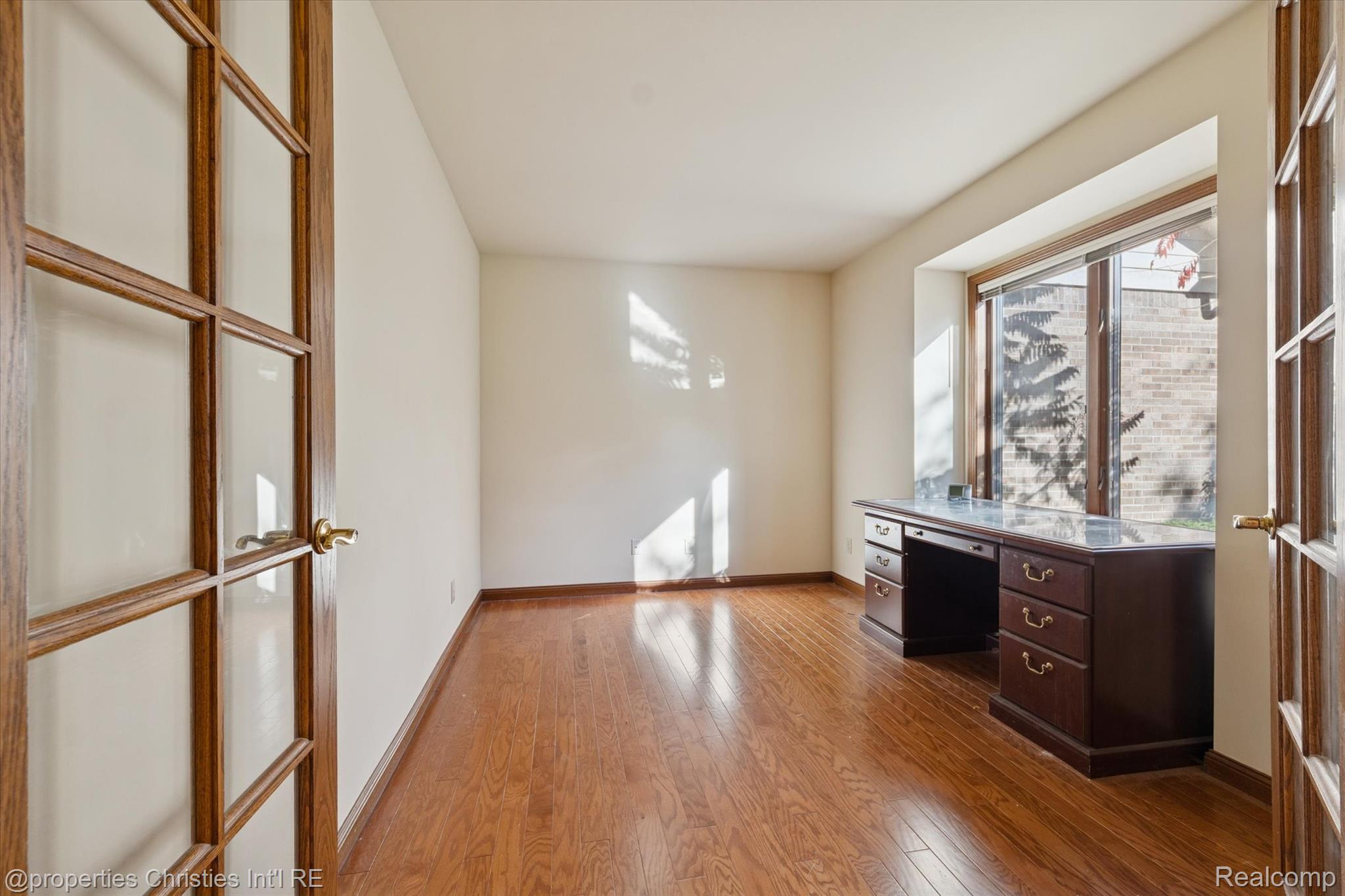 48818 Pebble Lane