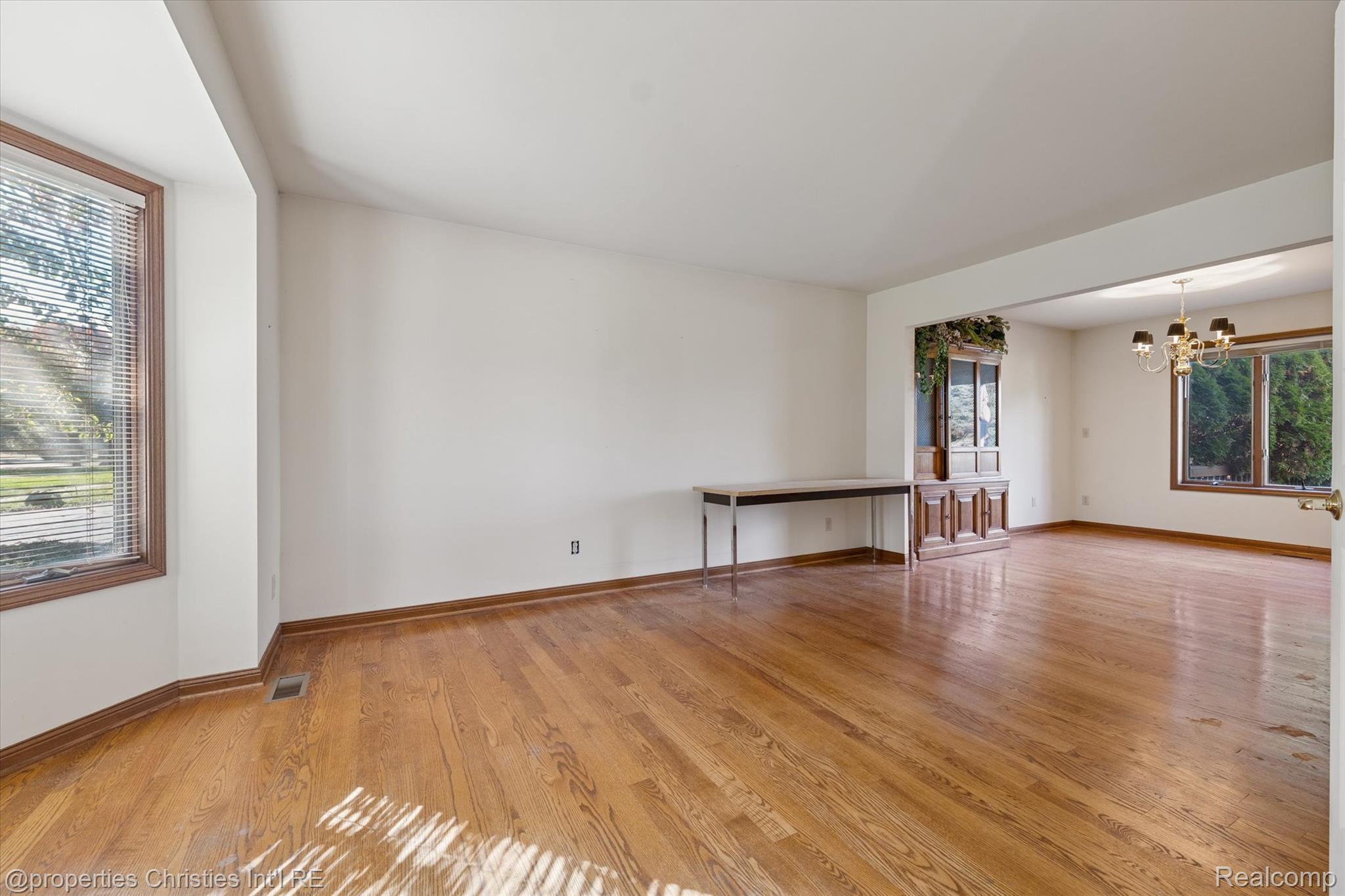 48818 Pebble Lane