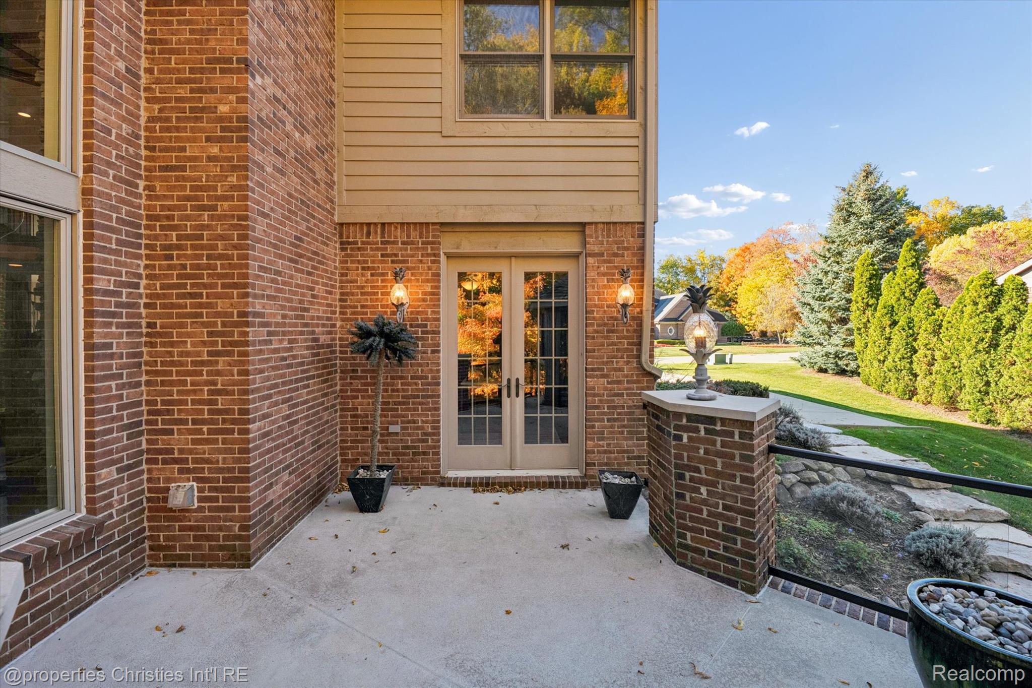 15894 Augusta Court