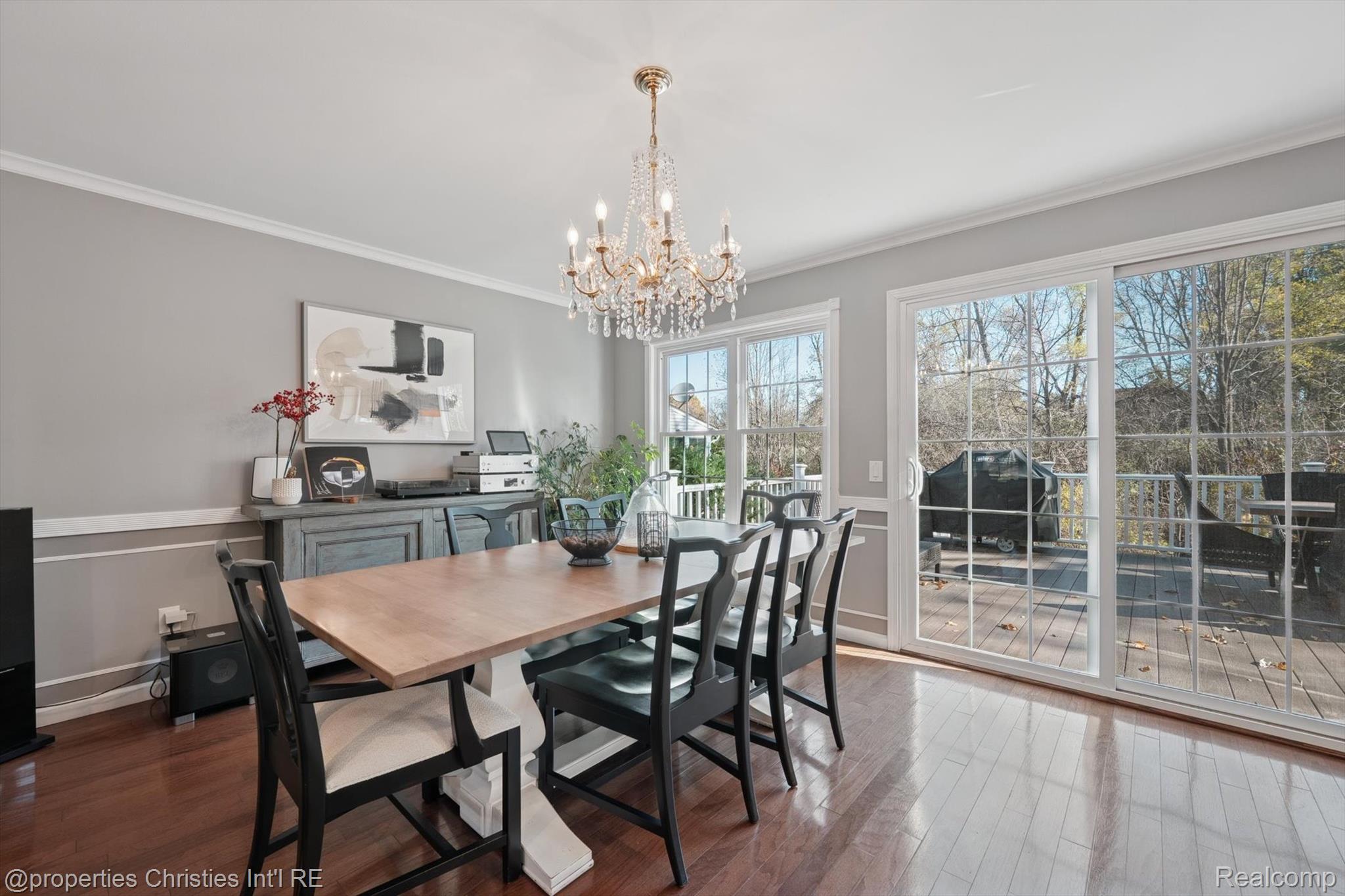 24220 Scarlet Court