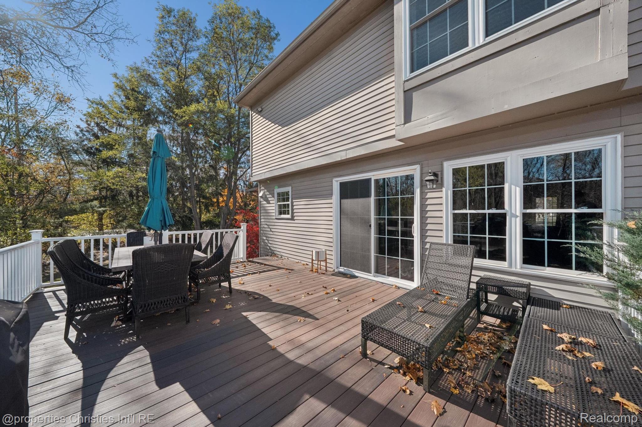 24220 Scarlet Court