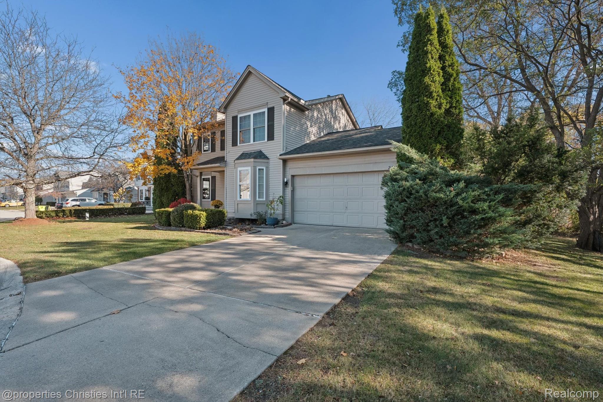 24220 Scarlet Court