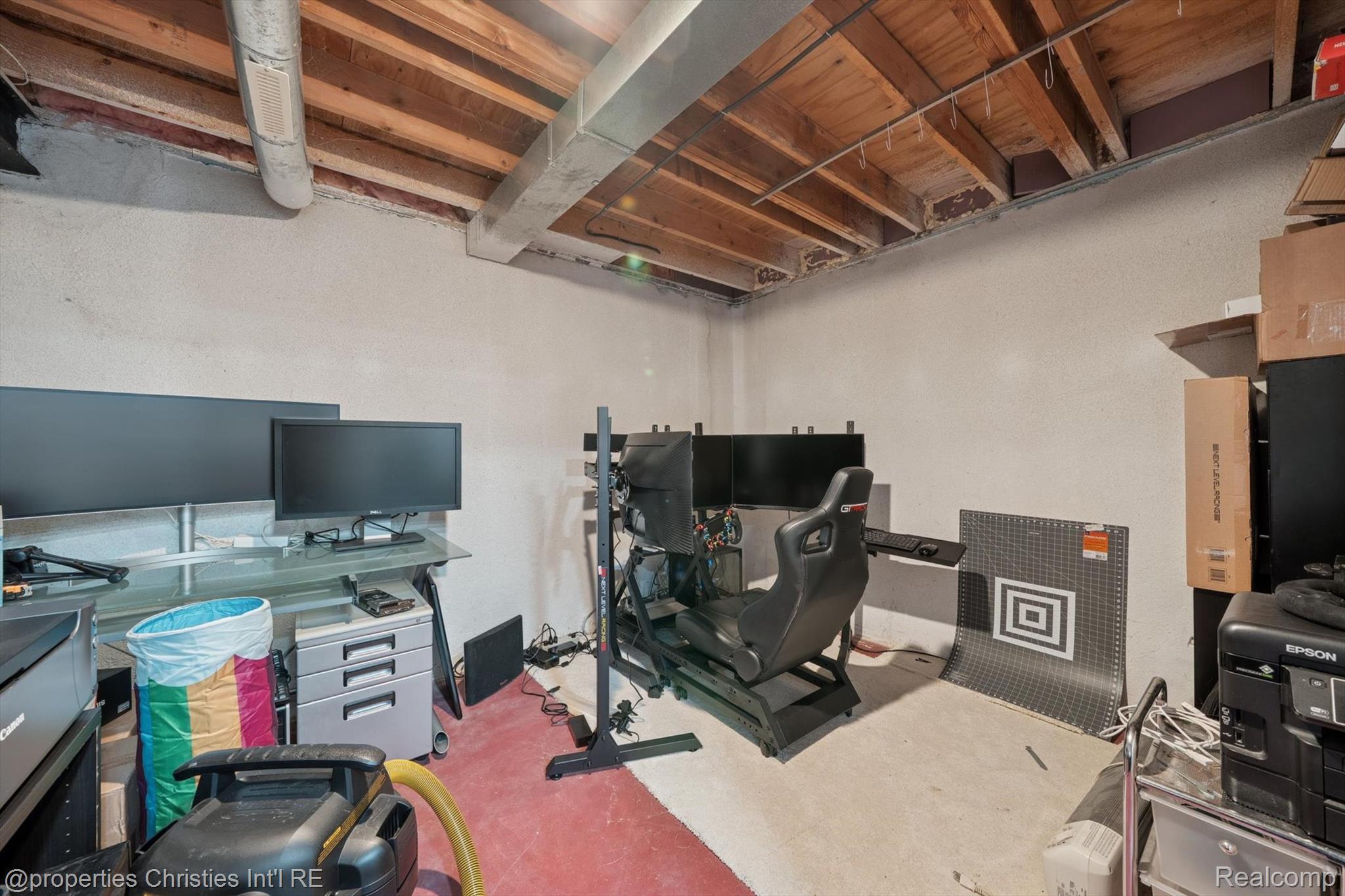 24220 Scarlet Court