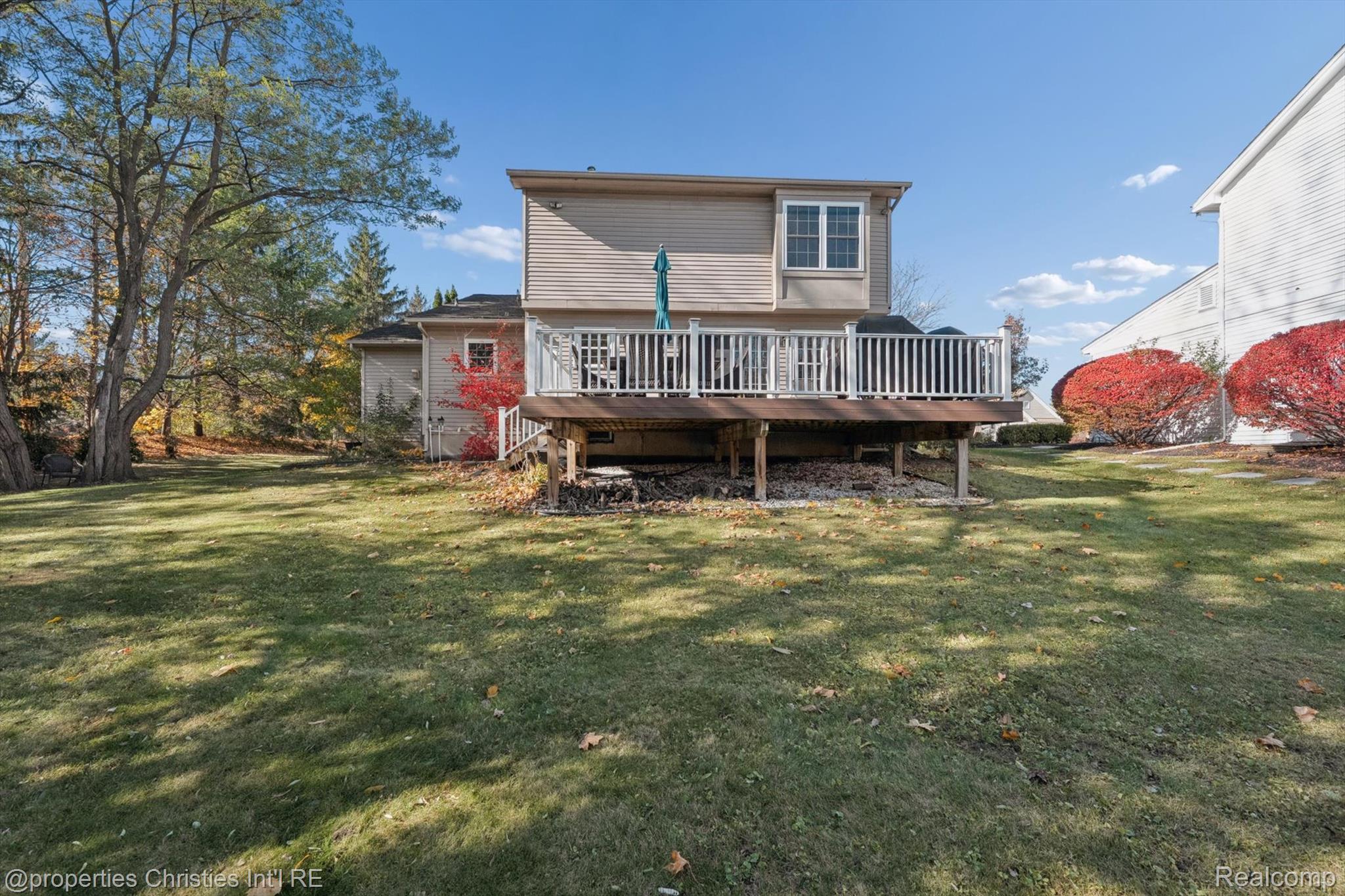24220 Scarlet Court