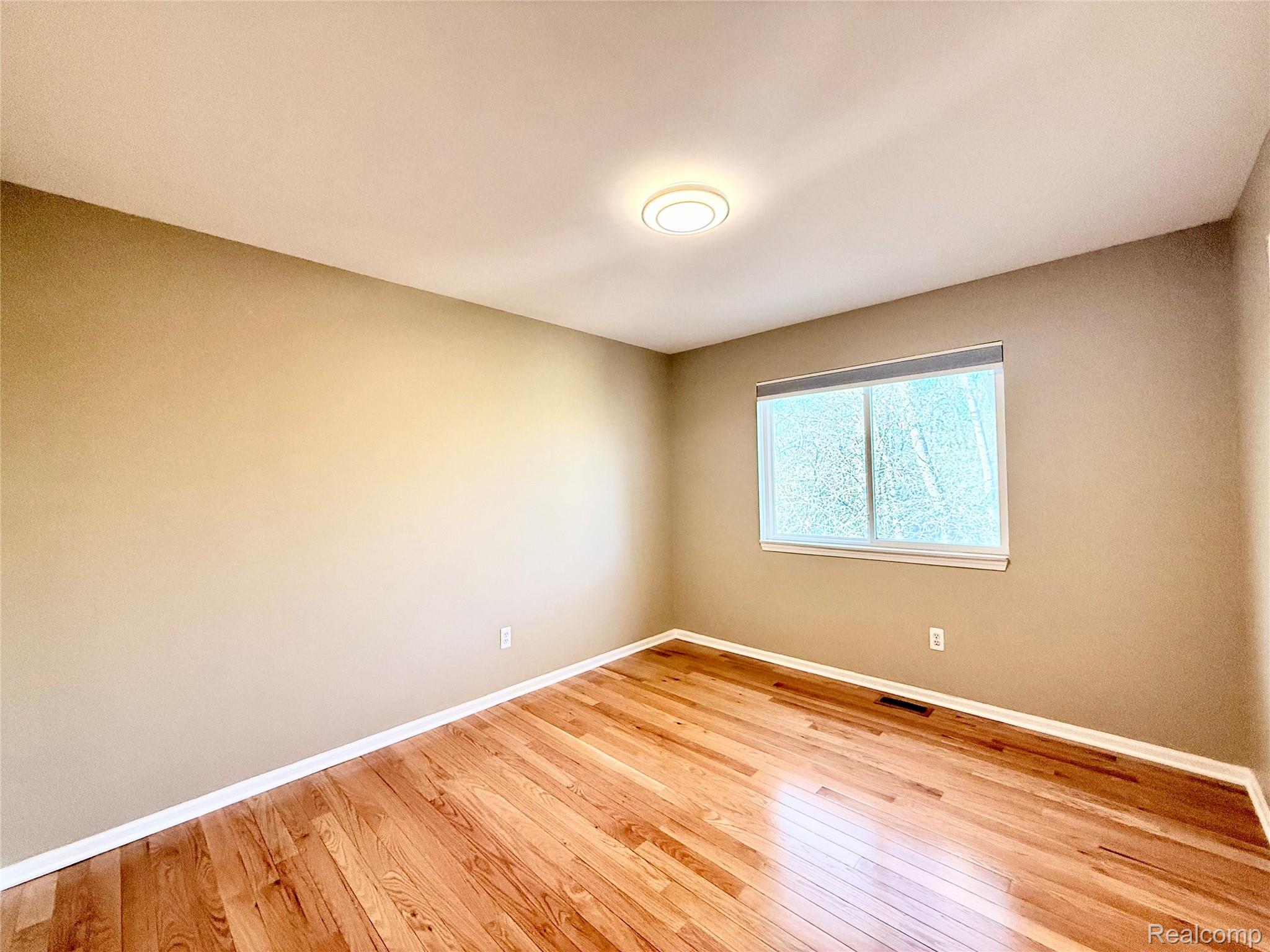 44000 Settlers Creek Court