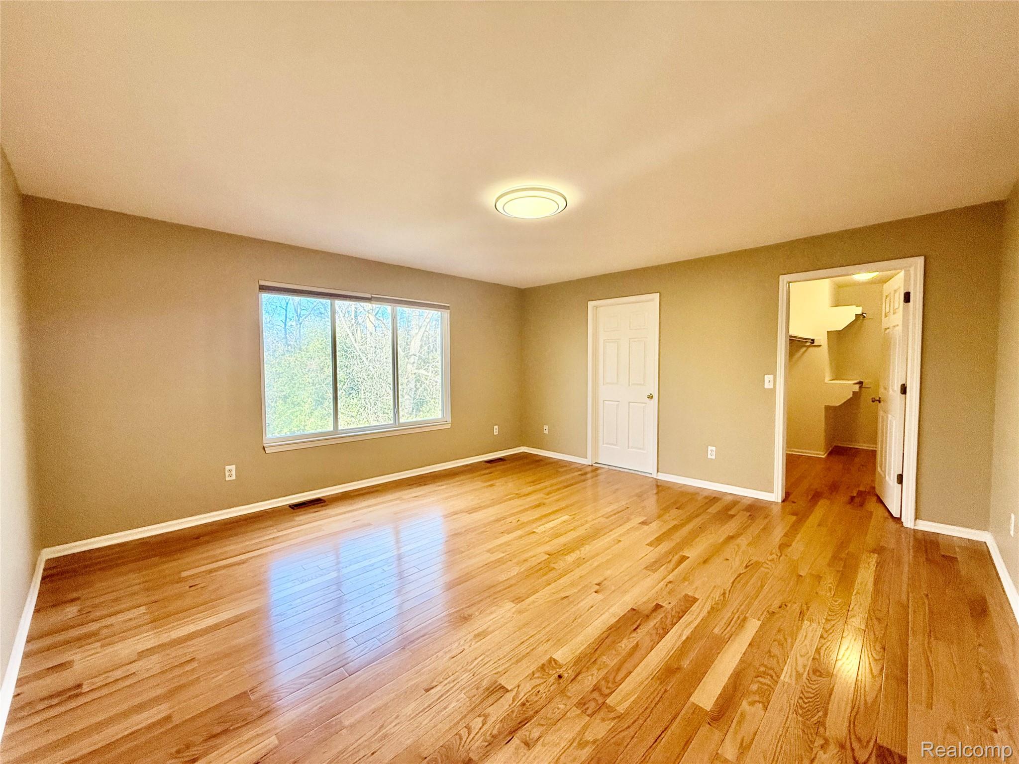 44000 Settlers Creek Court