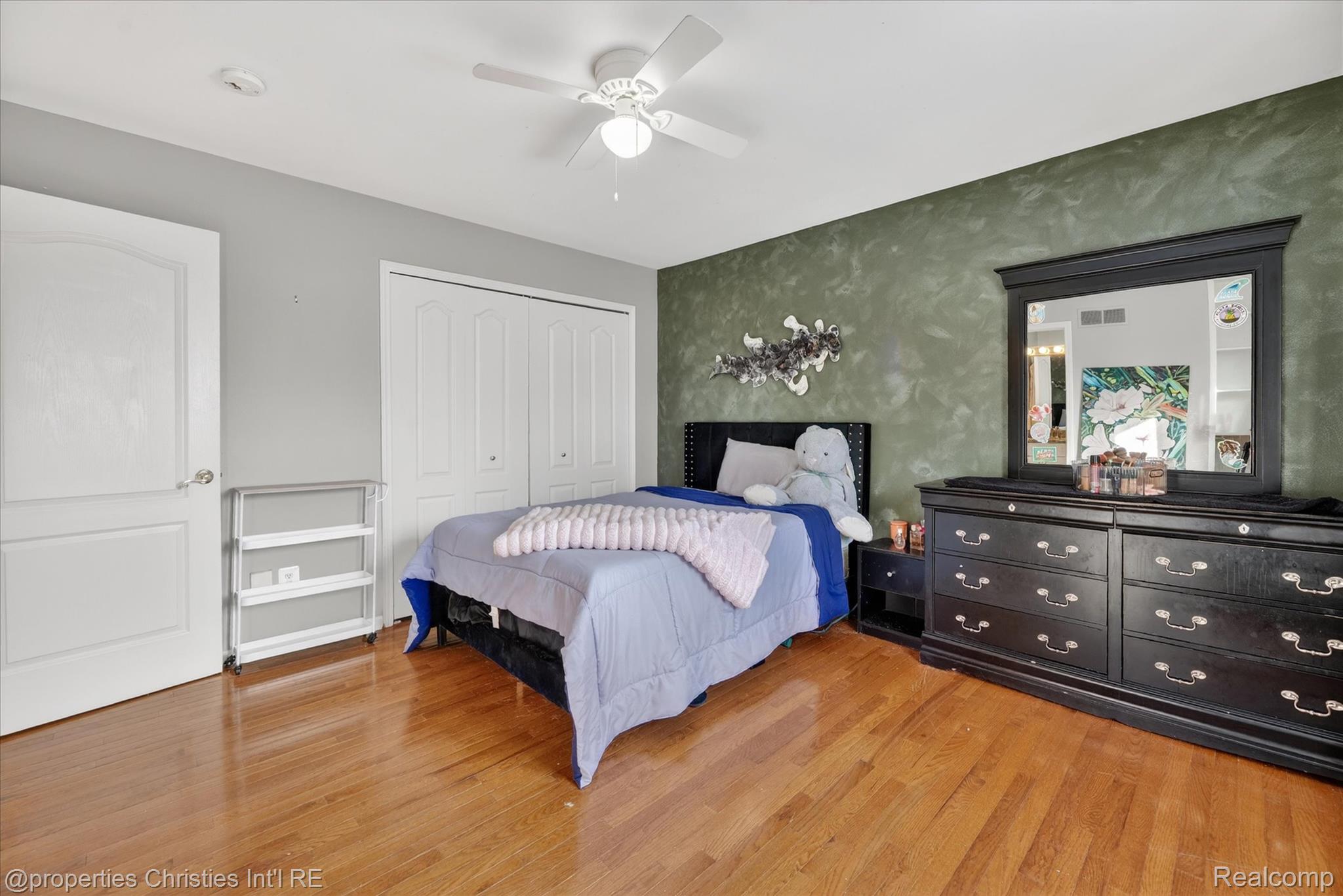 47483 Beckenham Boulevard