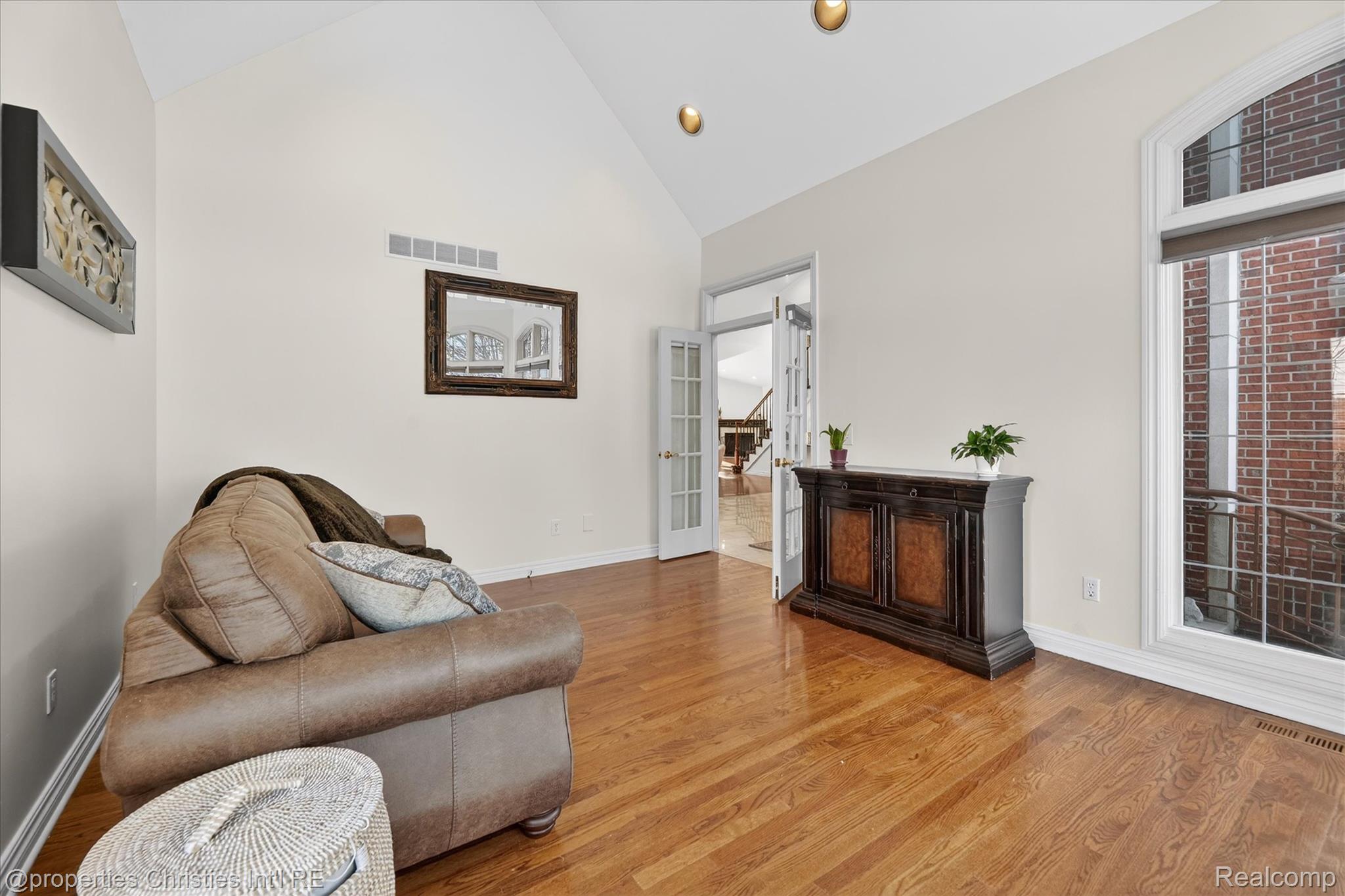 47483 Beckenham Boulevard