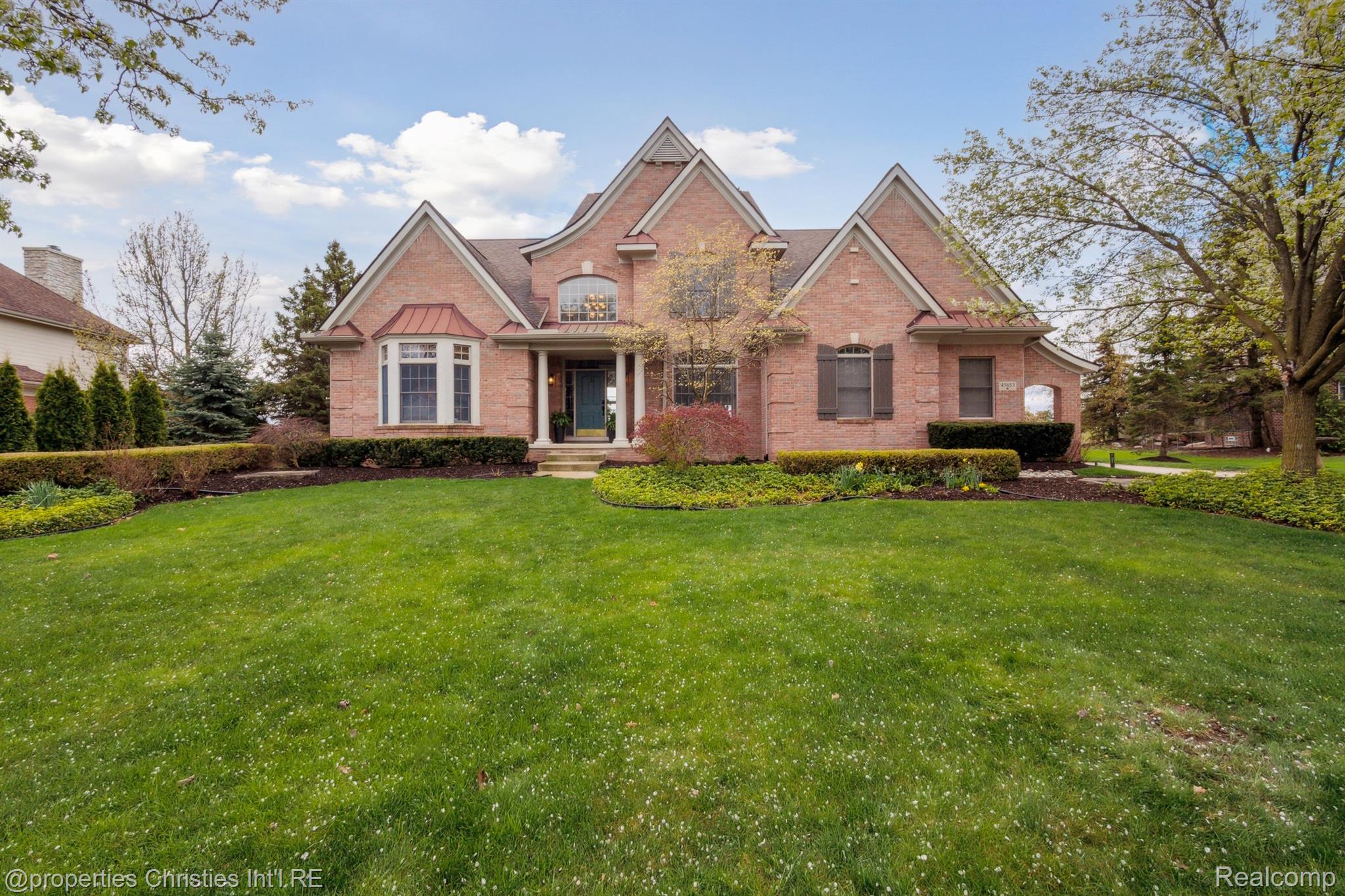 45653 TOURNAMENT Drive N