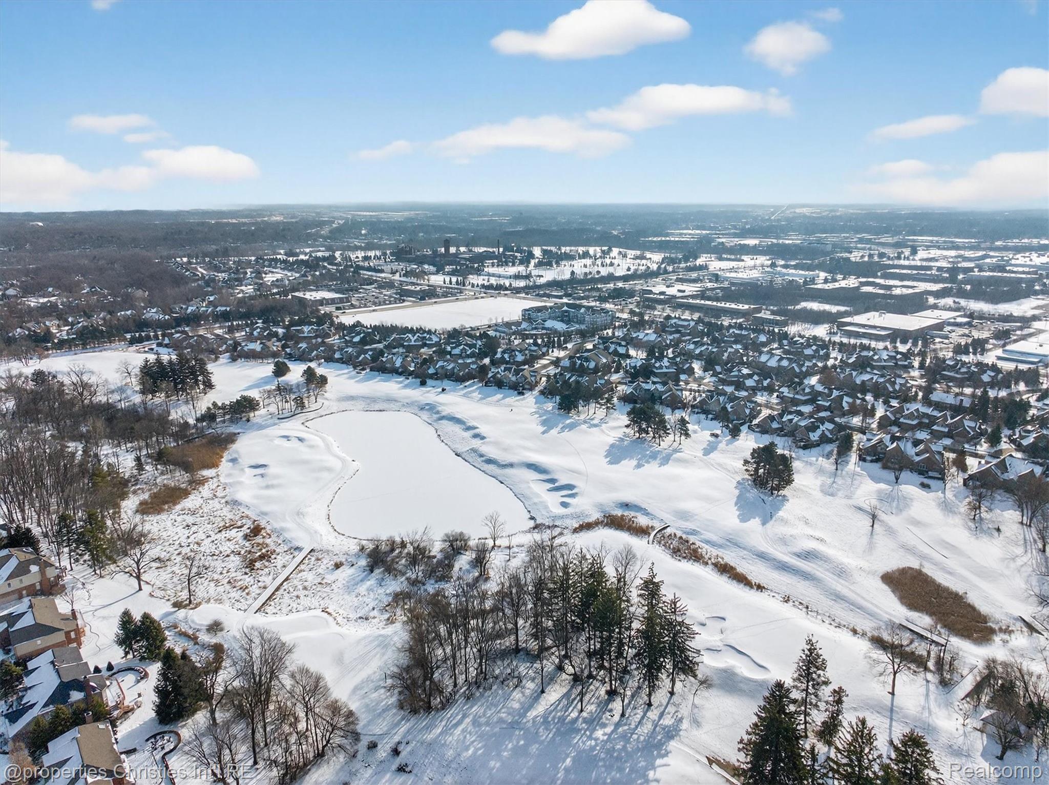 45653 TOURNAMENT Drive N