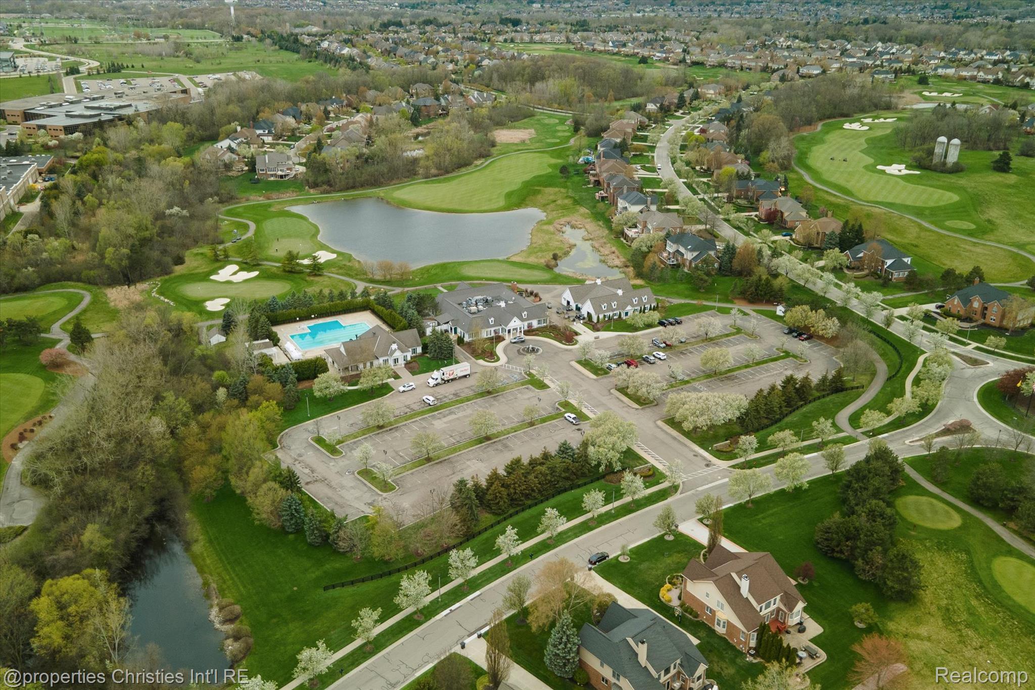 45653 TOURNAMENT Drive N