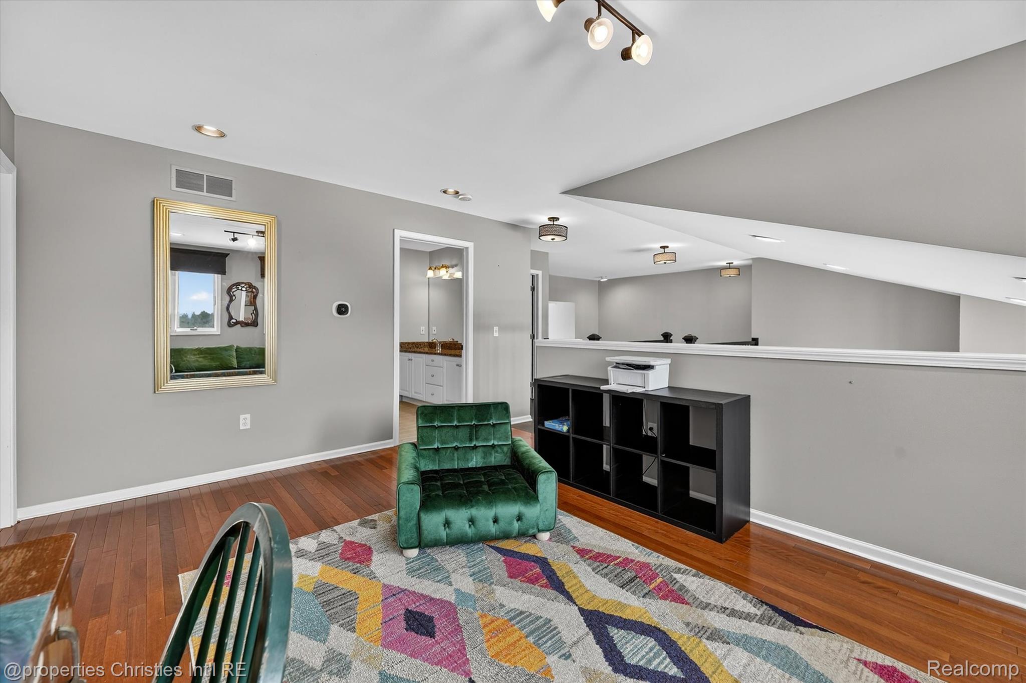 45653 TOURNAMENT Drive N