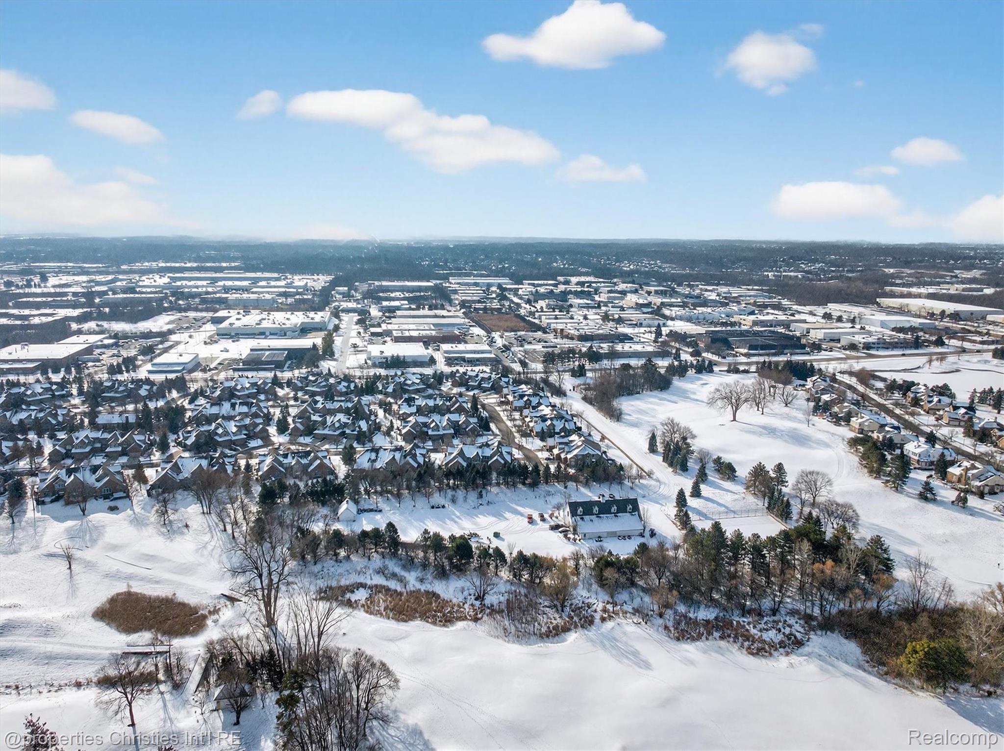 45653 TOURNAMENT Drive N