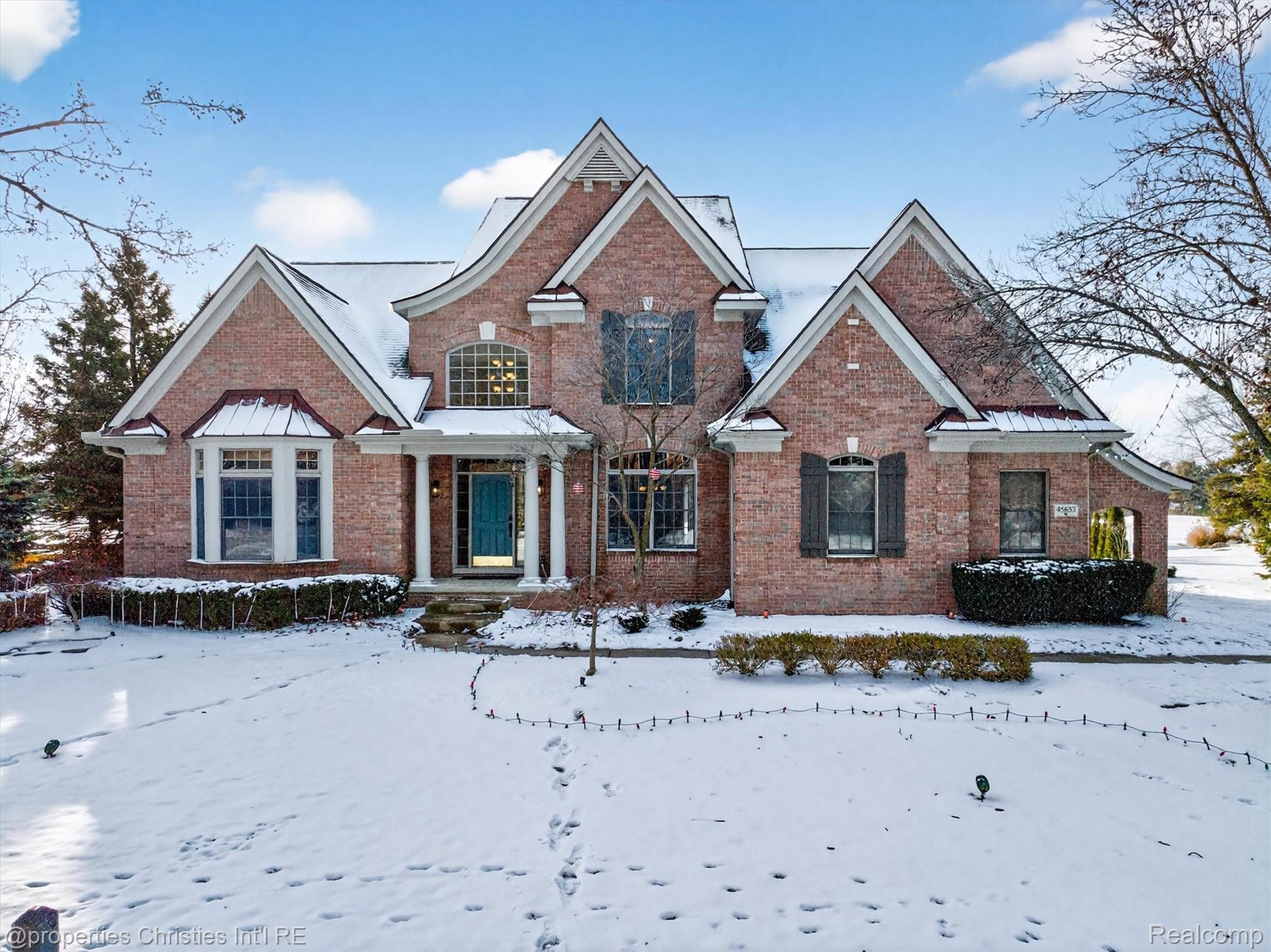 45653 TOURNAMENT Drive N