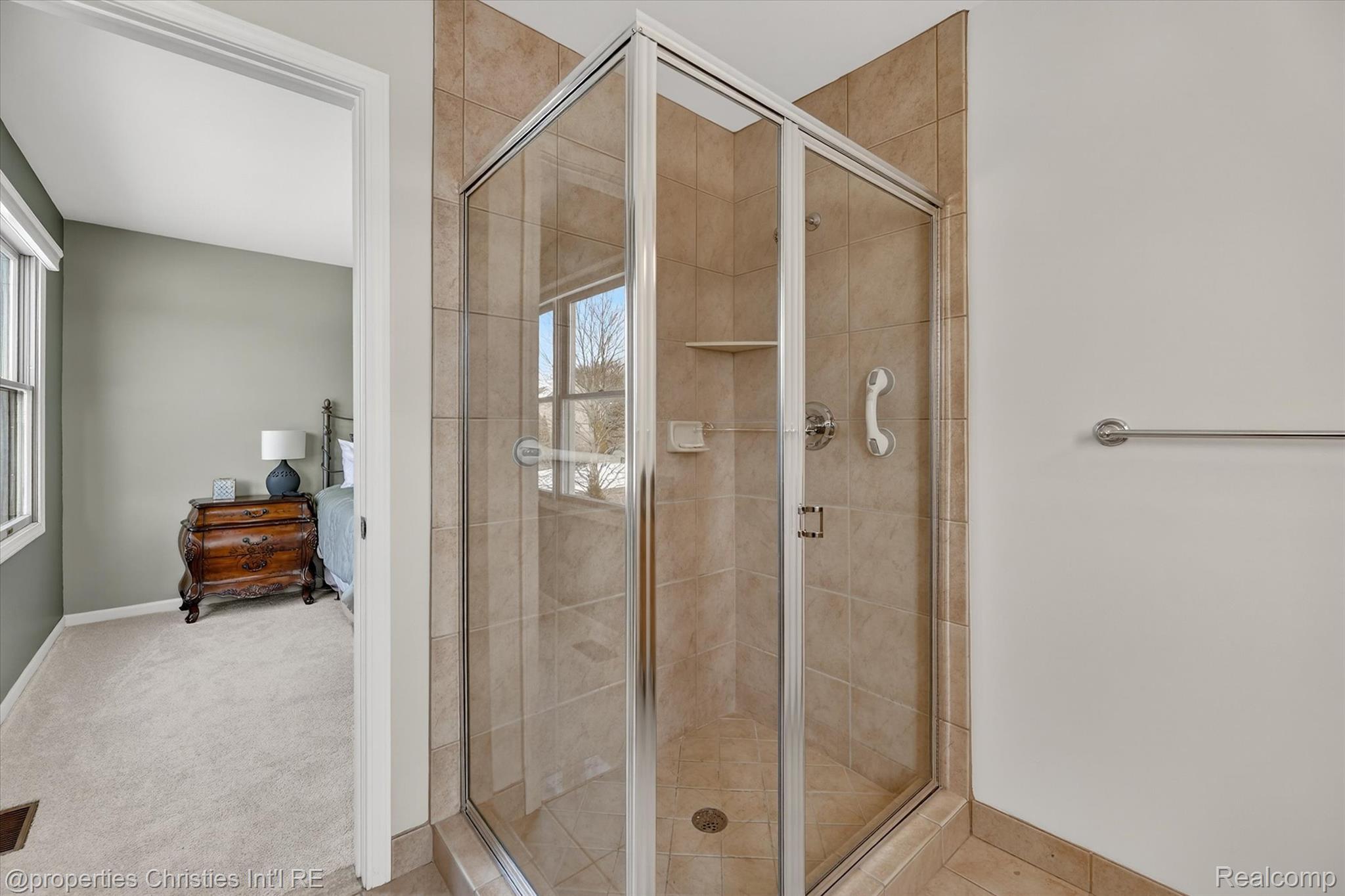 45653 TOURNAMENT Drive N